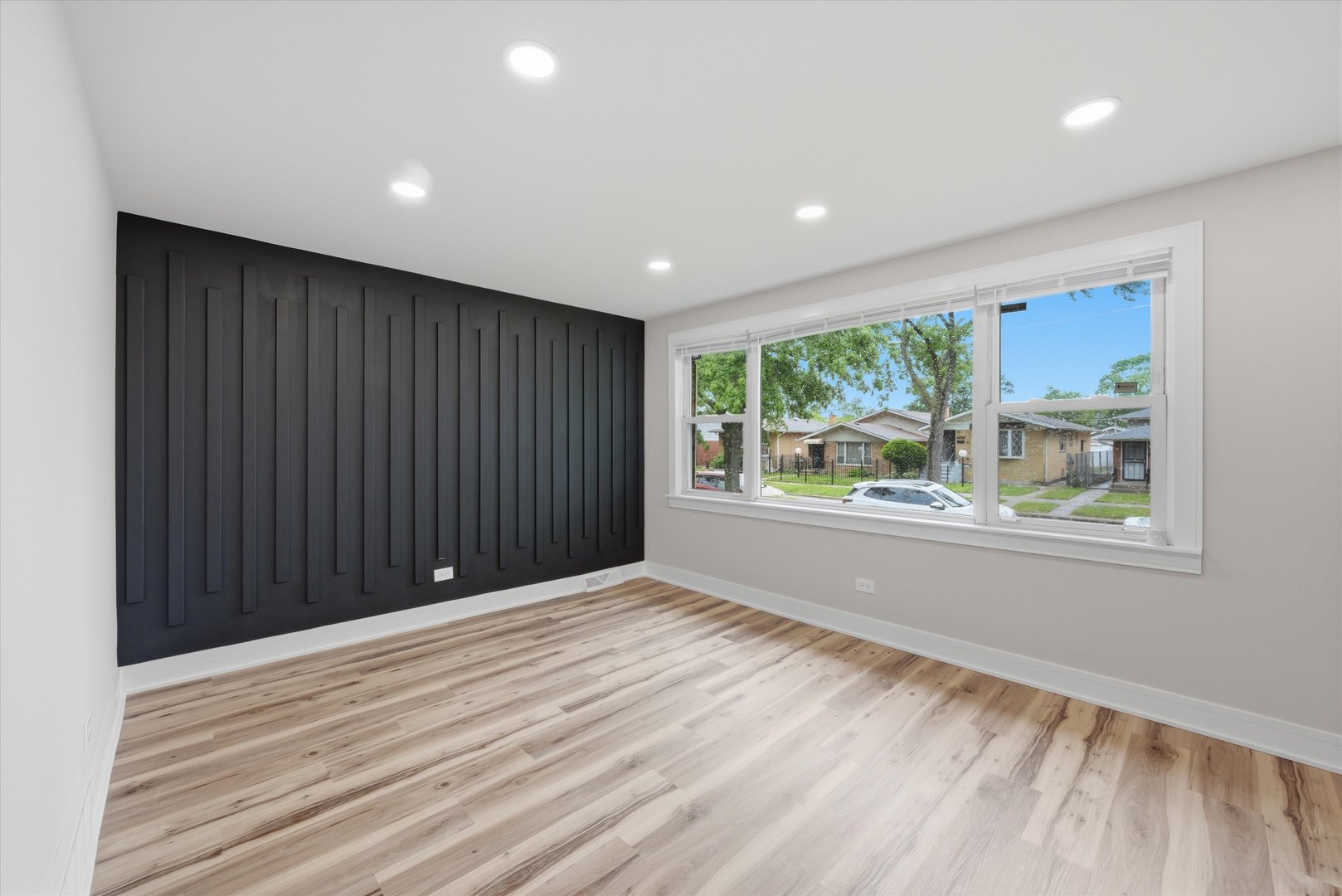 11613 S Loomis Street, Chicago, IL 60643