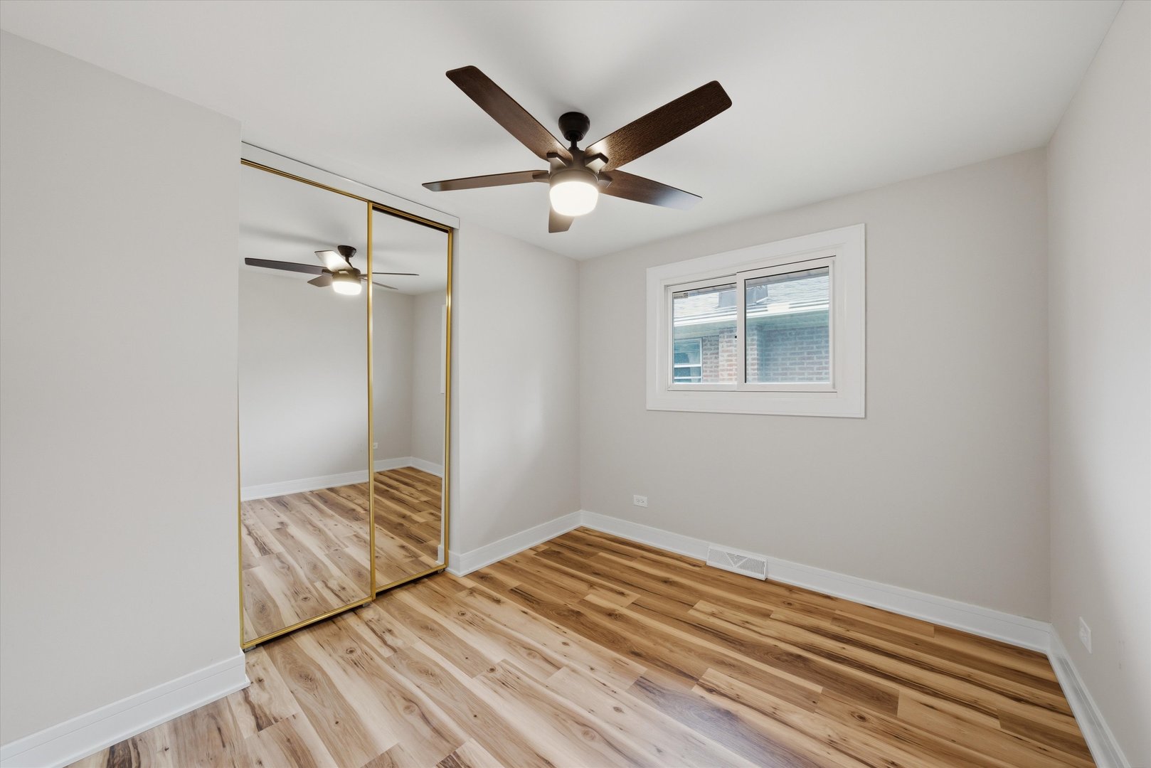 11613 S Loomis Street, Chicago, IL 60643