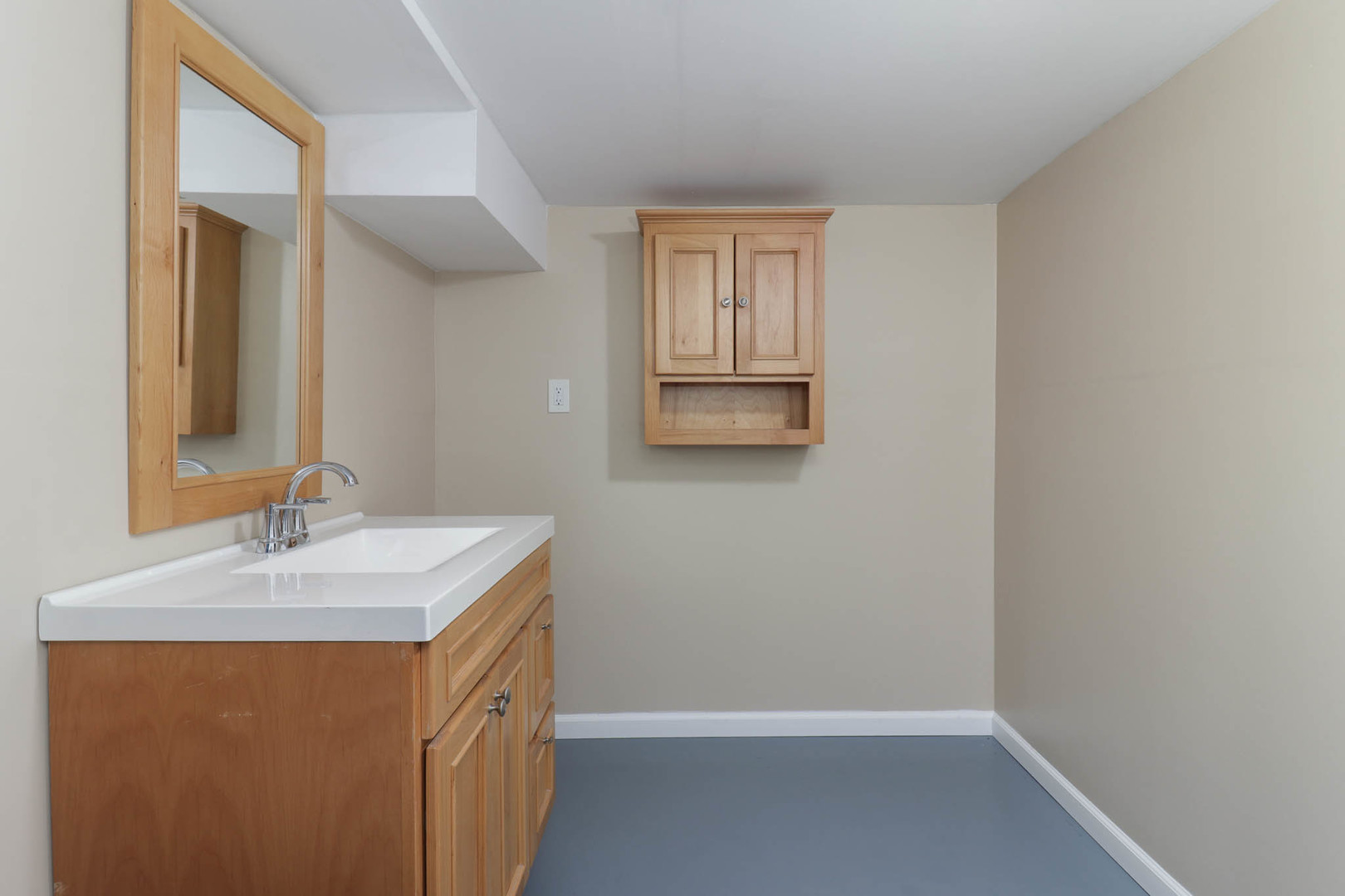 602 W 3rd Street, Delavan, IL 61734