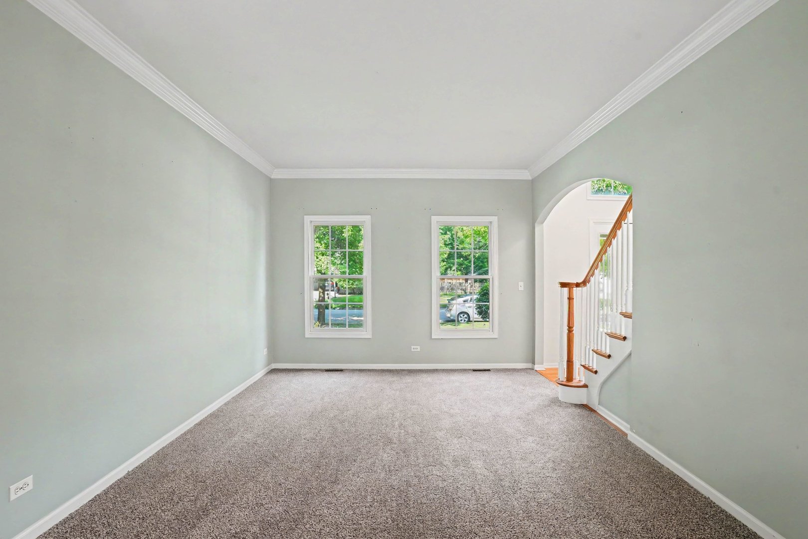 205 Willowwood Drive, Oswego, IL 60543