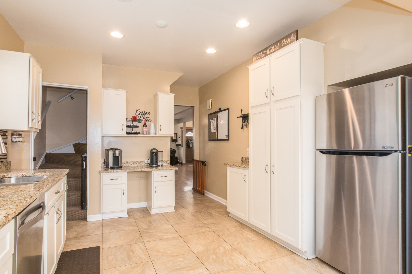 6461 W Raven Street, Chicago, IL 60631