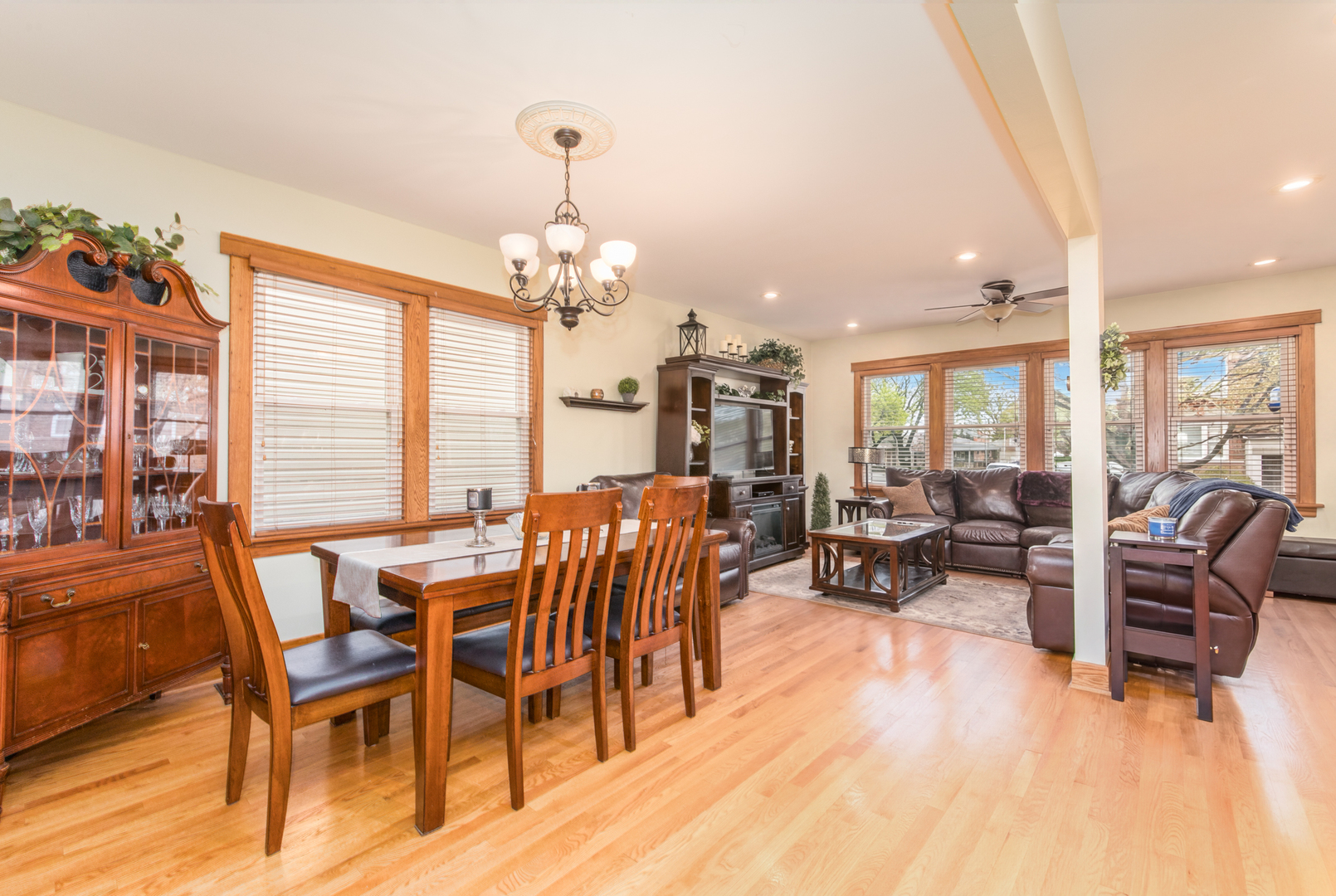 6461 W Raven Street, Chicago, IL 60631