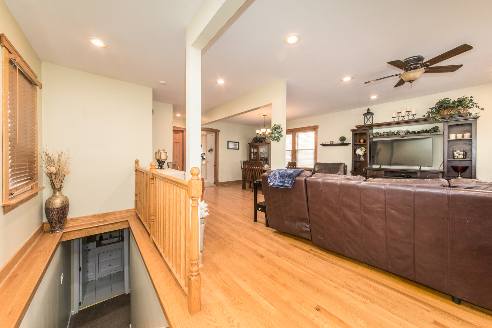 6461 W Raven Street, Chicago, IL 60631