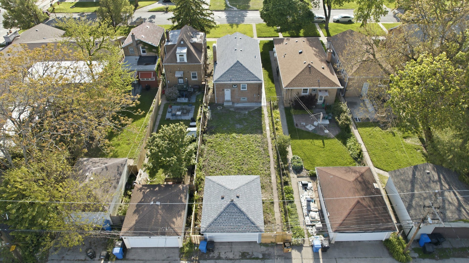 8243 S Wabash Avenue, Chicago, IL 60619