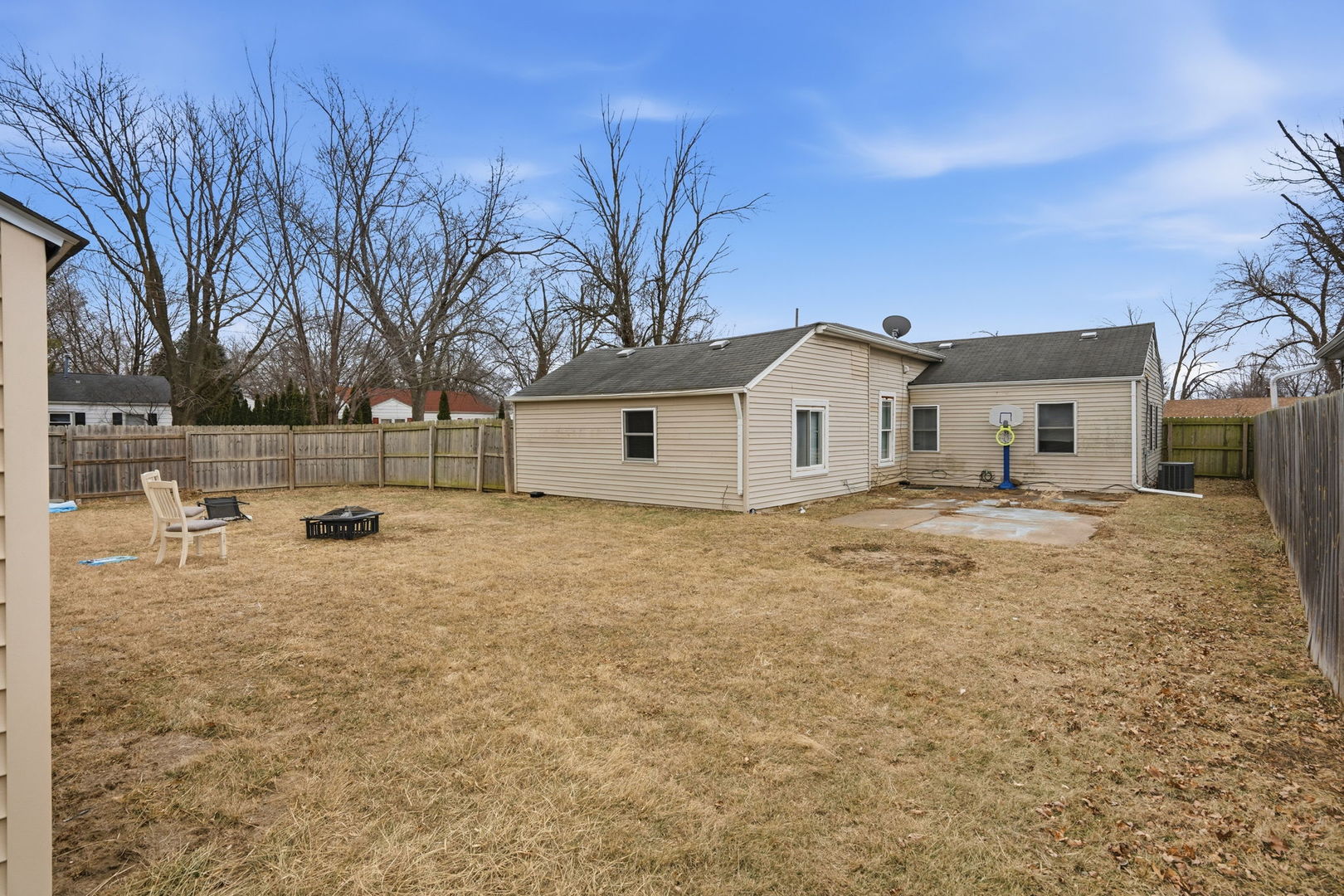 3202 W 67th Street, Davenport, IA 52806