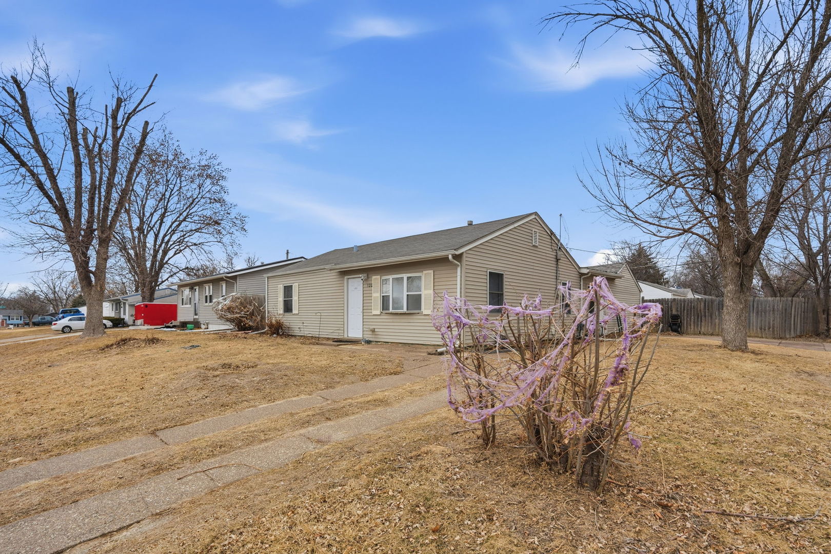 3202 W 67th Street, Davenport, IA 52806