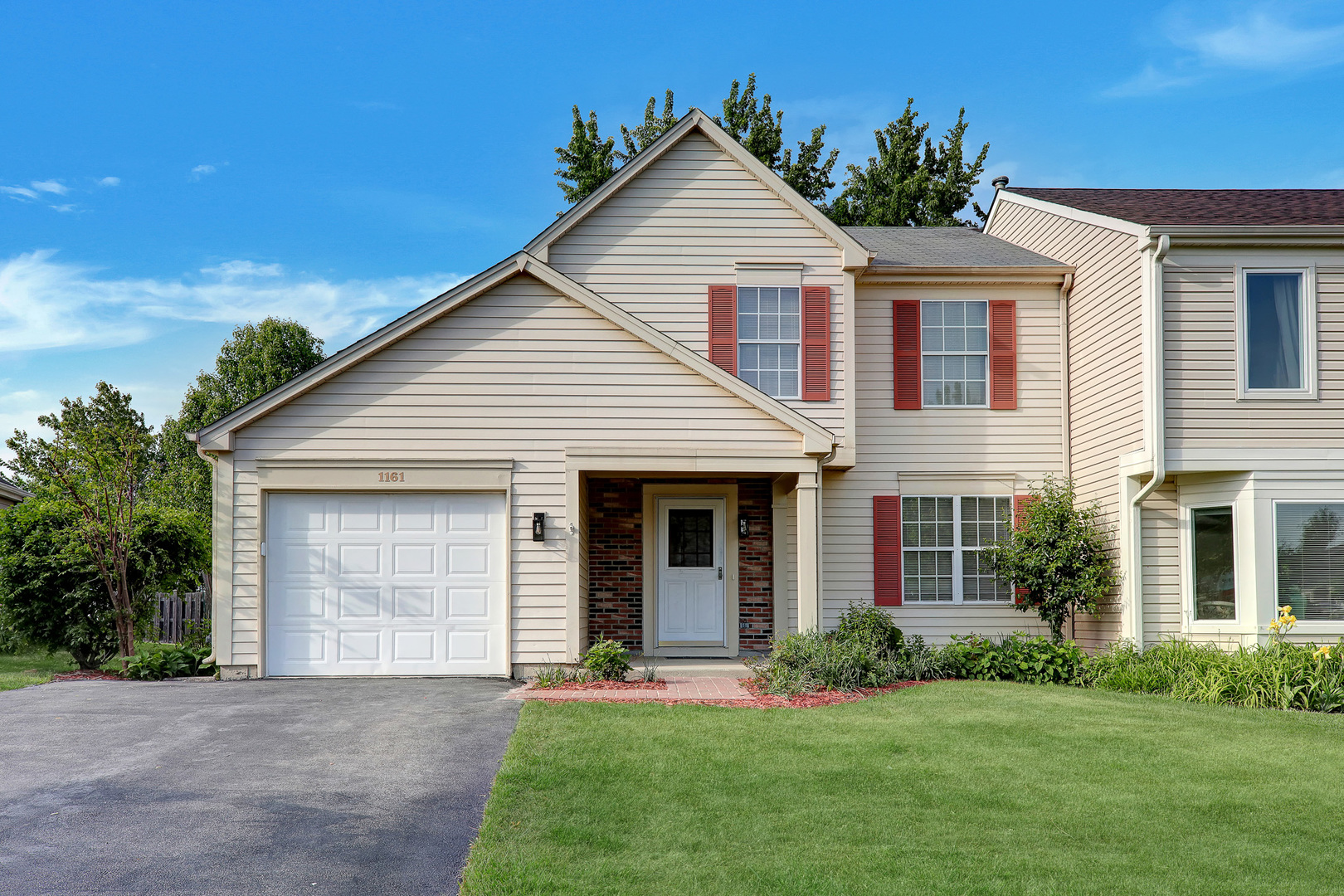 1161 REGENT Drive #0, Mundelein, IL 60060