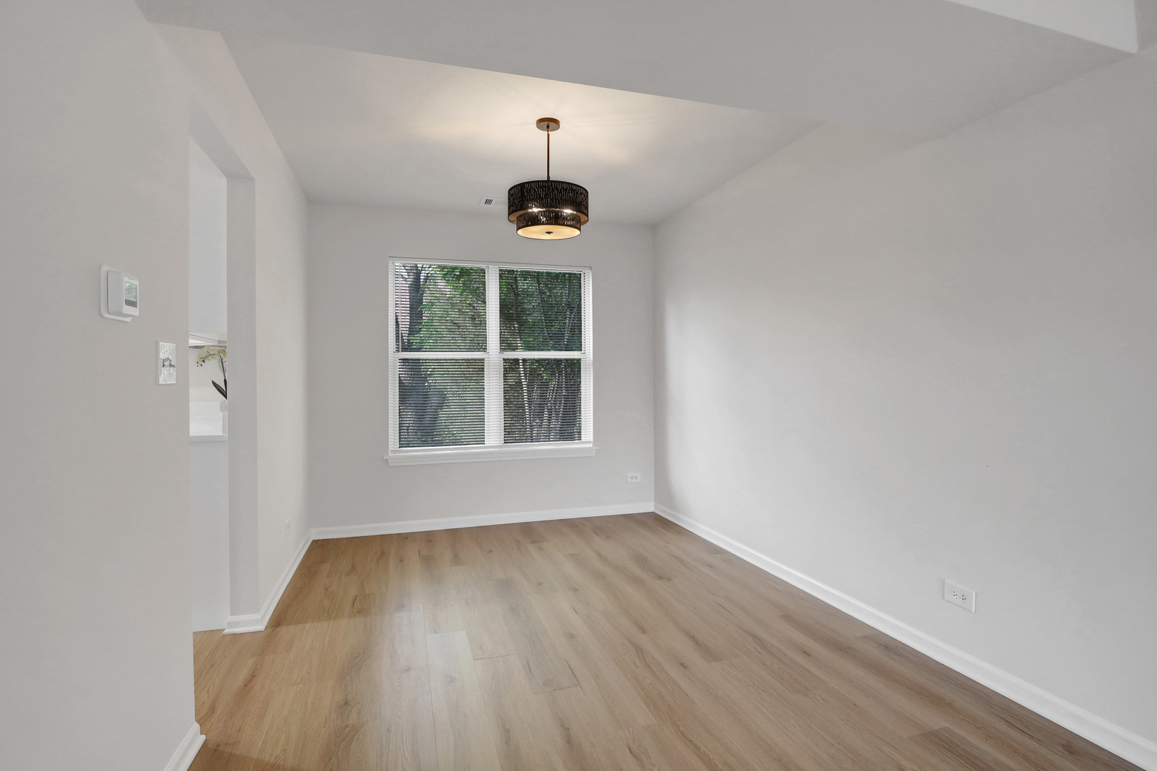 1161 REGENT Drive #0, Mundelein, IL 60060