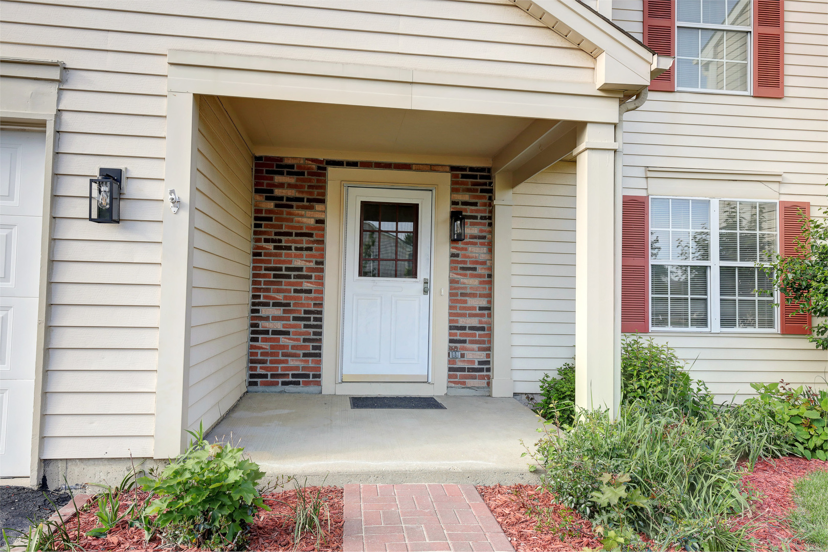 1161 REGENT Drive #0, Mundelein, IL 60060