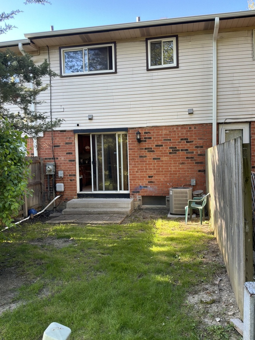 5015 Euclid Lane, Richton Park, IL 60471