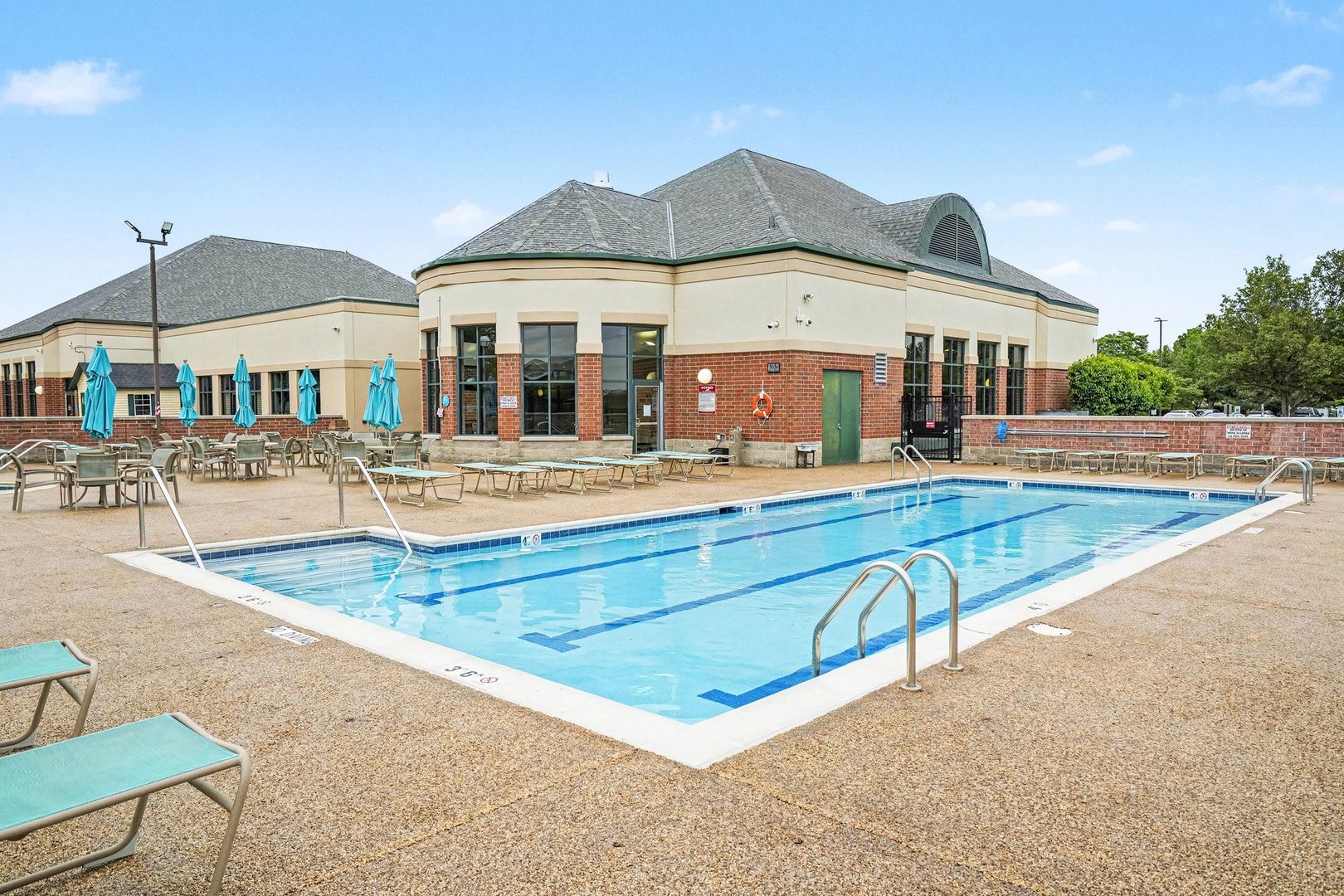 21400 W Juniper Lane, Plainfield, IL 60544