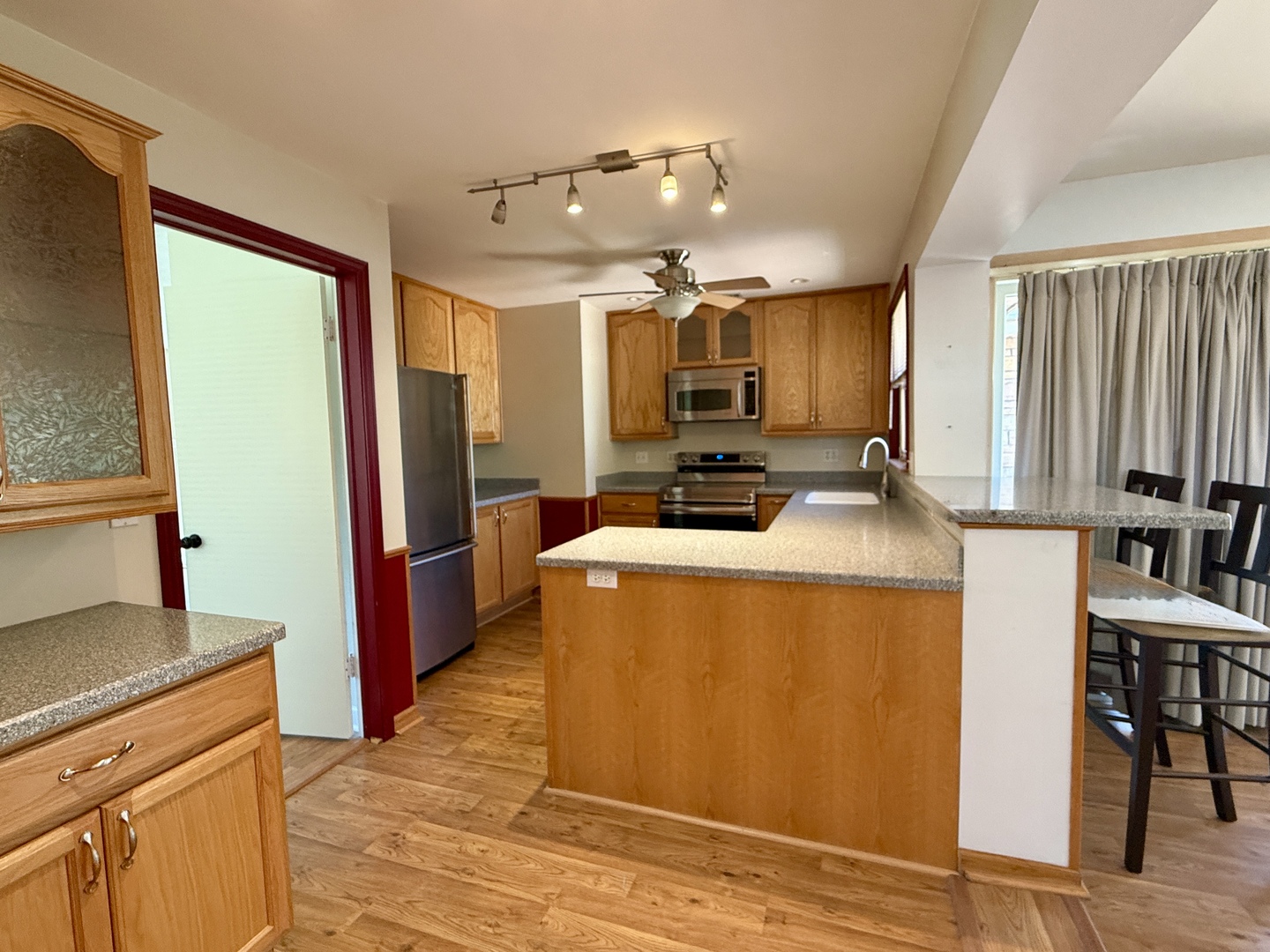 4138 Custer Avenue, Brookfield, IL 60513