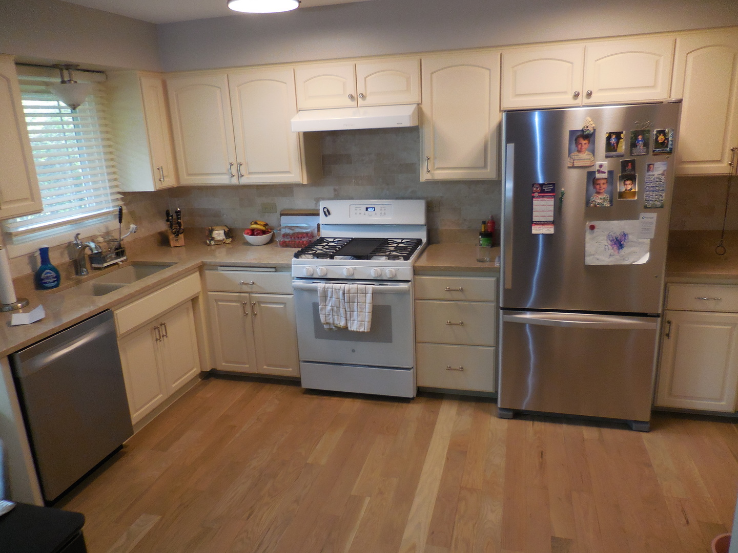 2653 N Bradford Drive, Arlington Heights, IL 60004