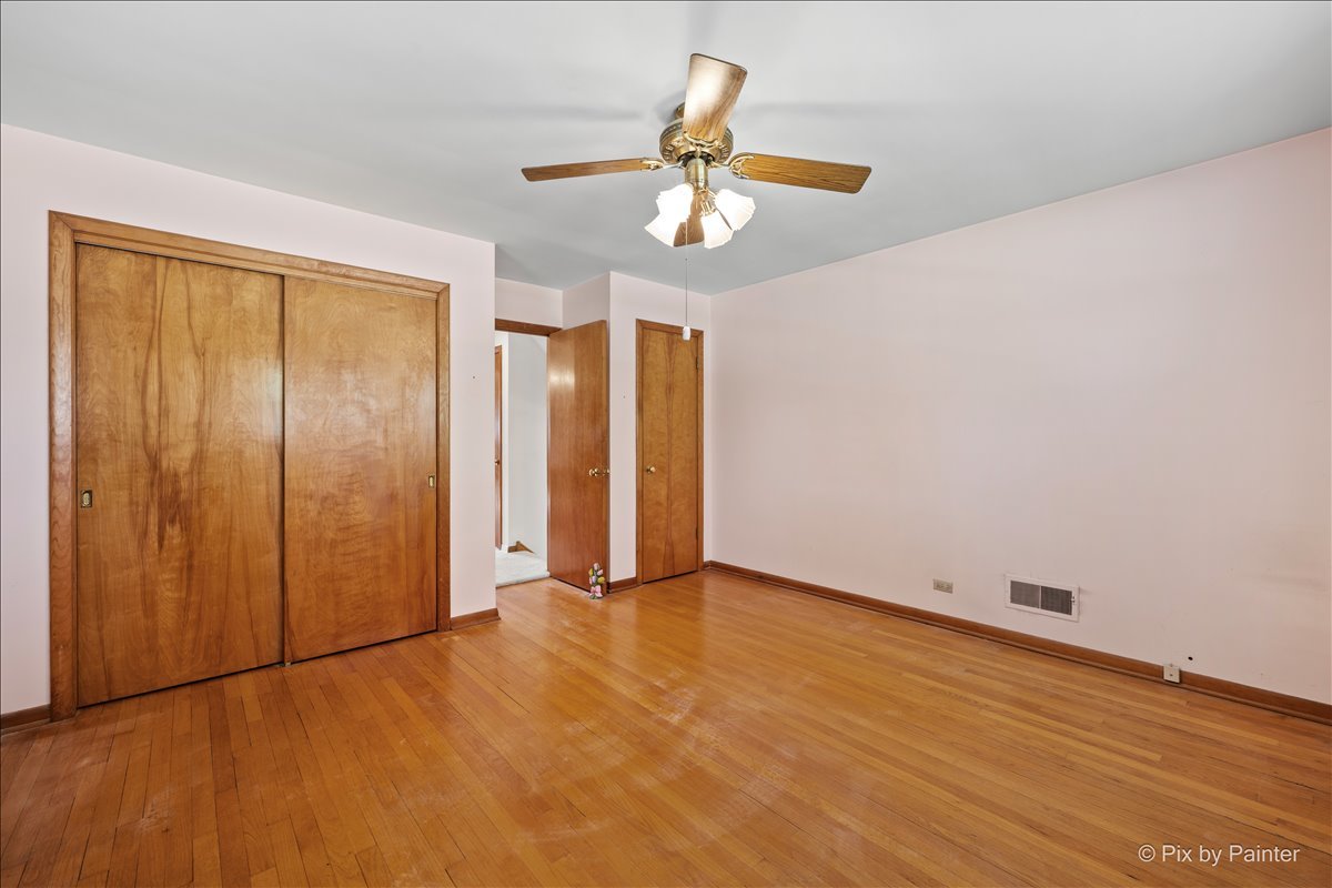 630 S Grant Avenue, Villa Park, IL 60181