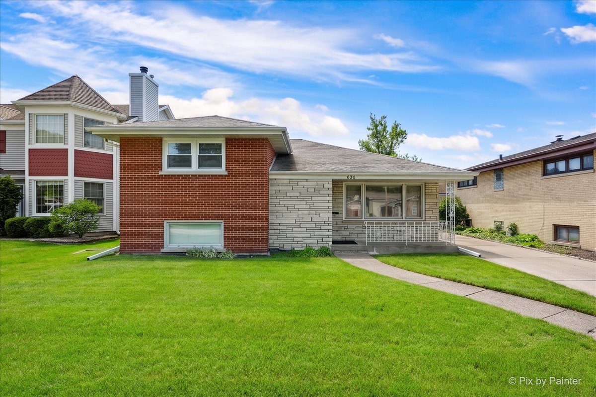630 S Grant Avenue, Villa Park, IL 60181