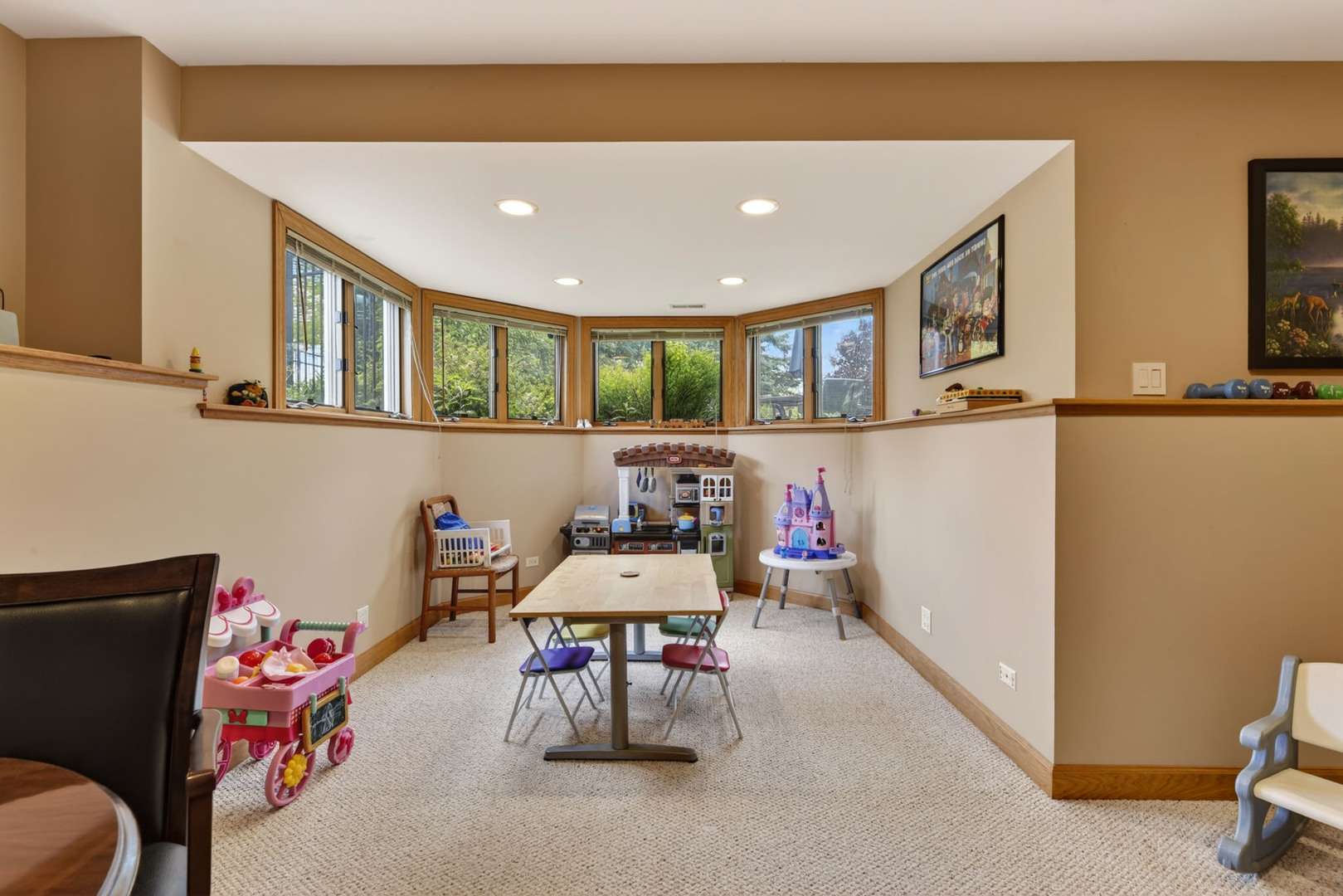 4N918 WEST WOODS Drive, St. Charles, IL 60175