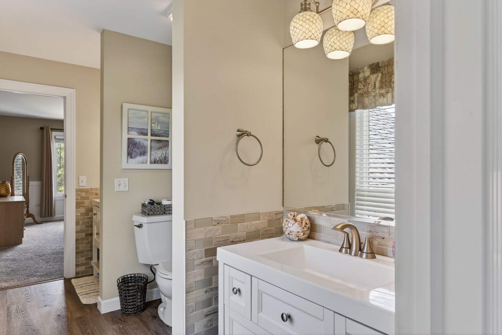4N918 WEST WOODS Drive, St. Charles, IL 60175