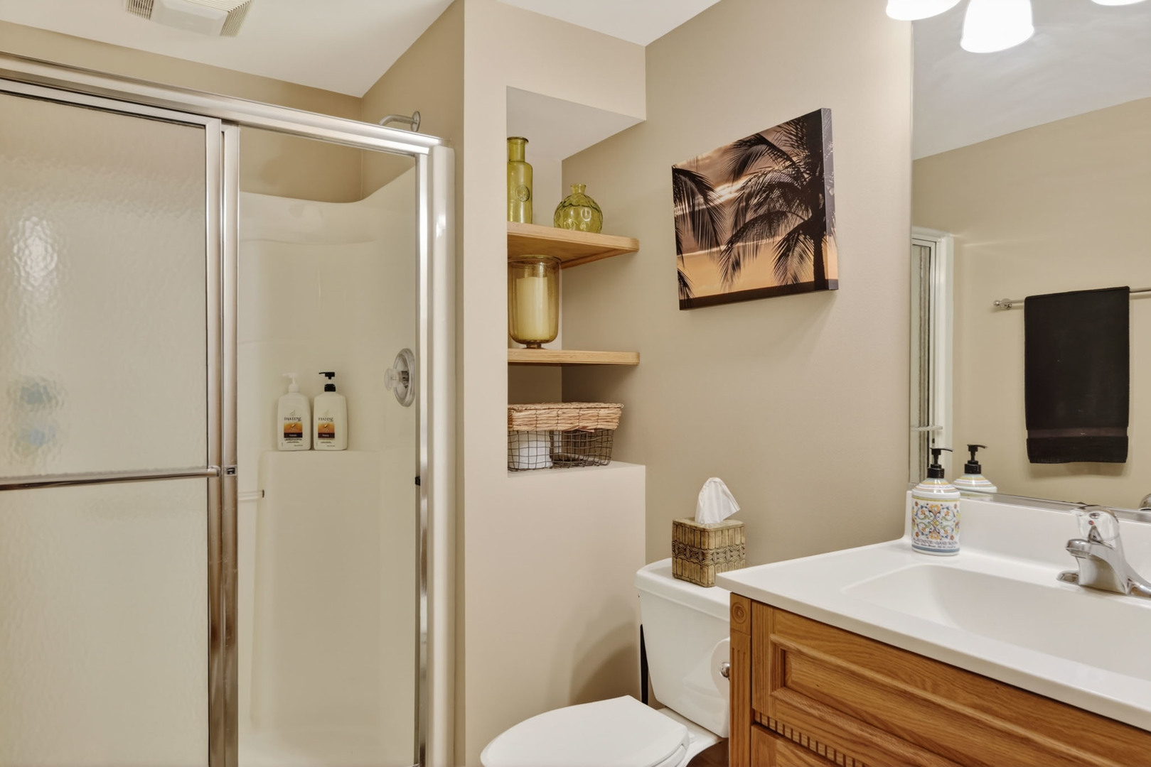 4N918 WEST WOODS Drive, St. Charles, IL 60175