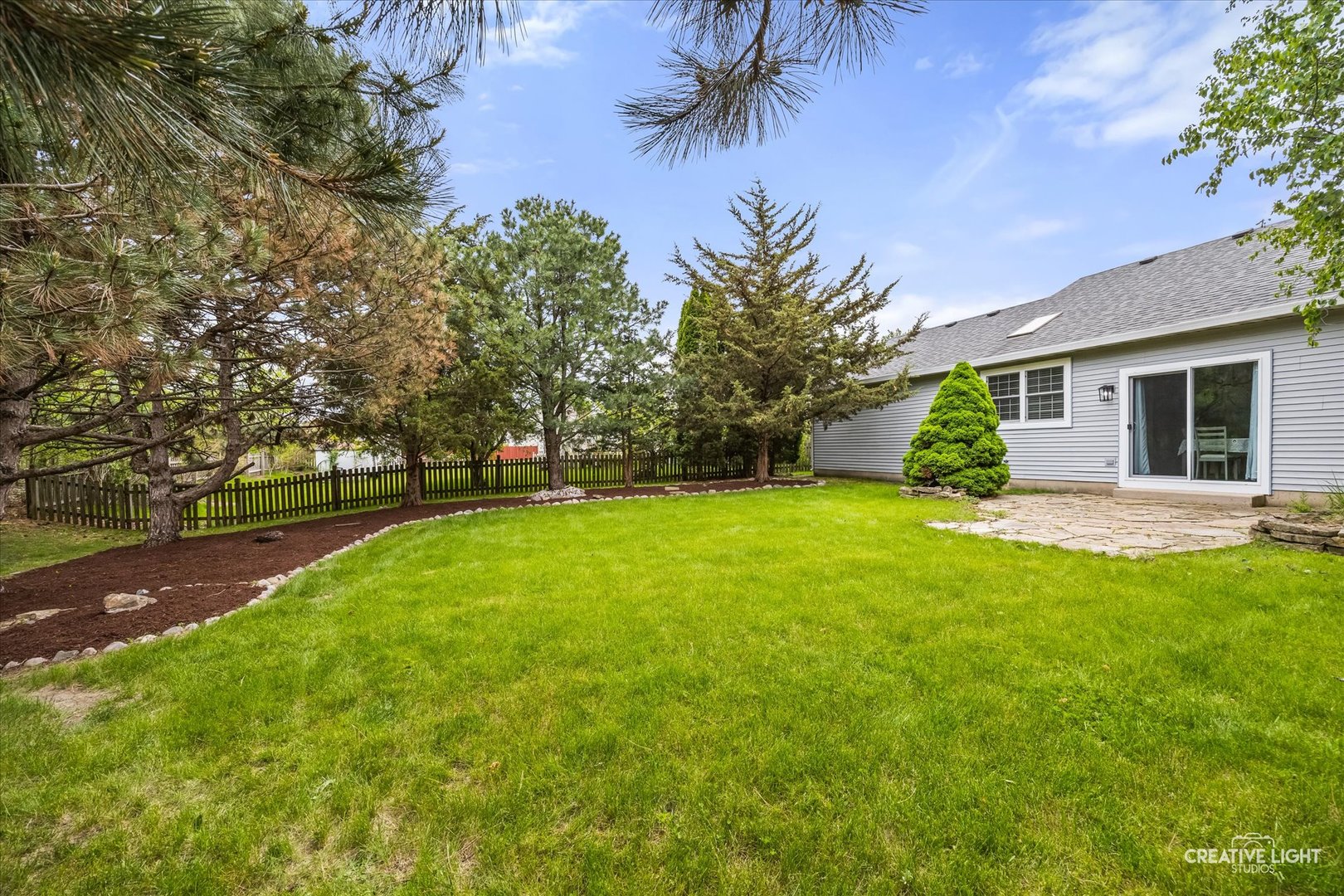 427 Barnaby Drive, Oswego, IL 60543