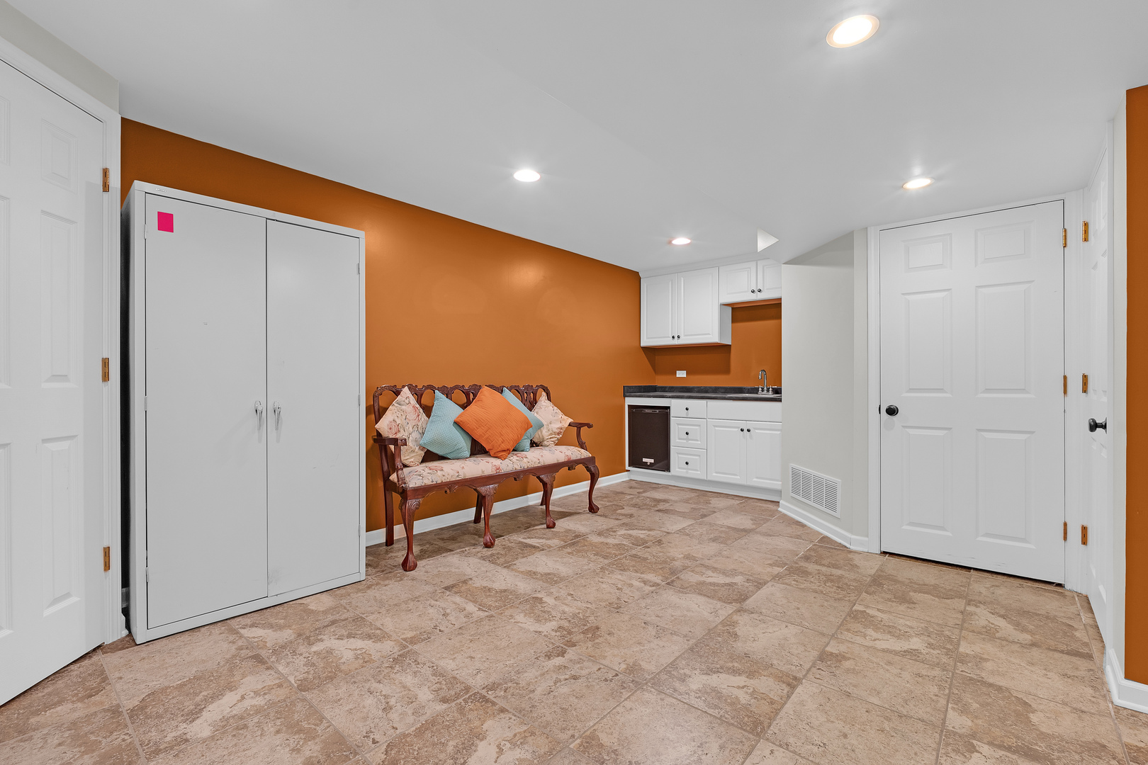 2324 Tracy Lane, Algonquin, IL 60102