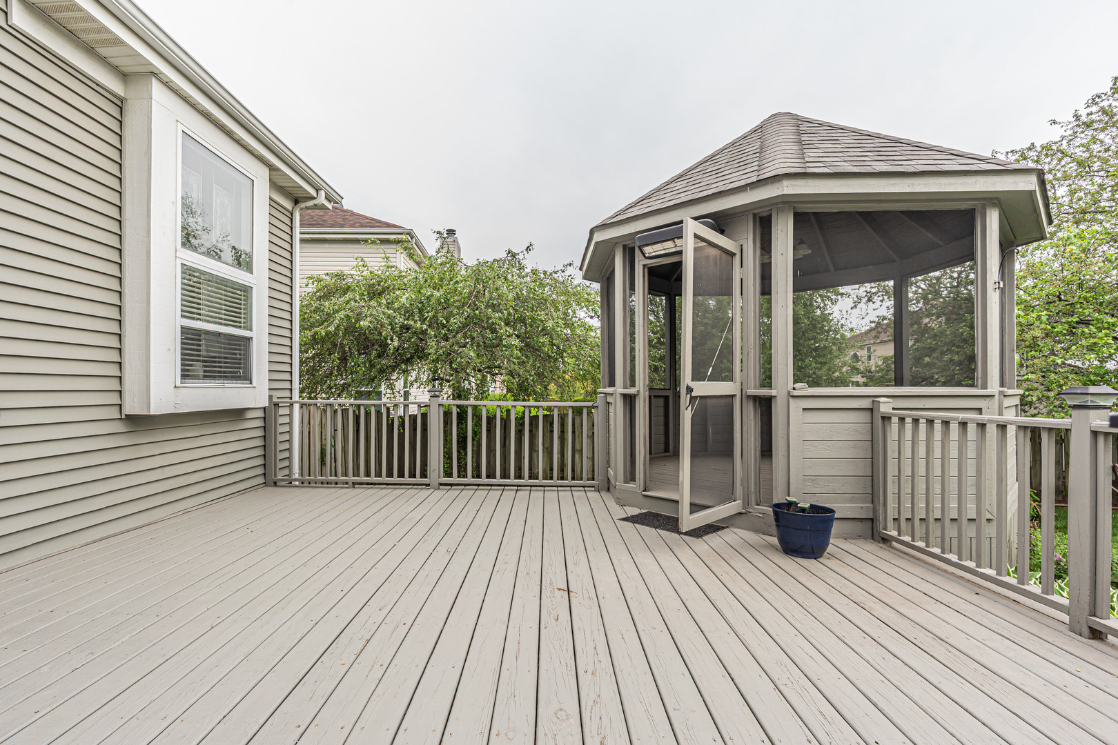 2324 Tracy Lane, Algonquin, IL 60102