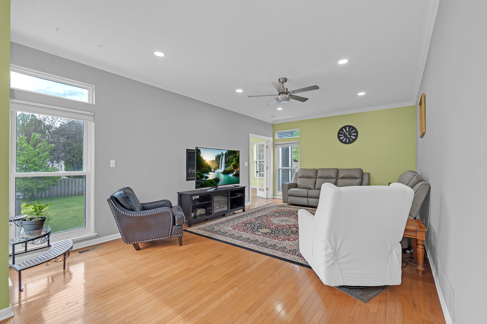2324 Tracy Lane, Algonquin, IL 60102