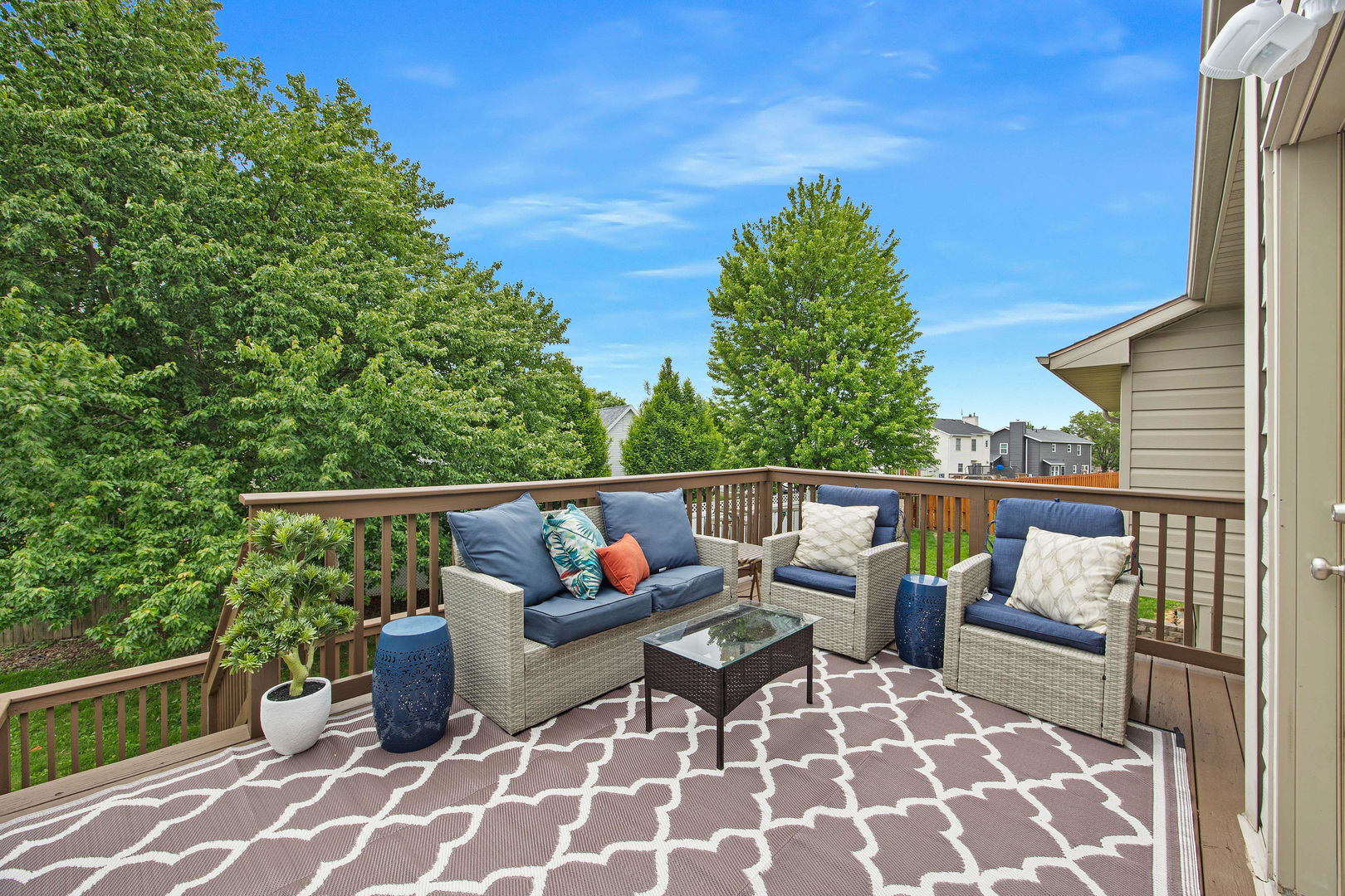 1202 Kenneth Drive, Bloomington, IL 61704
