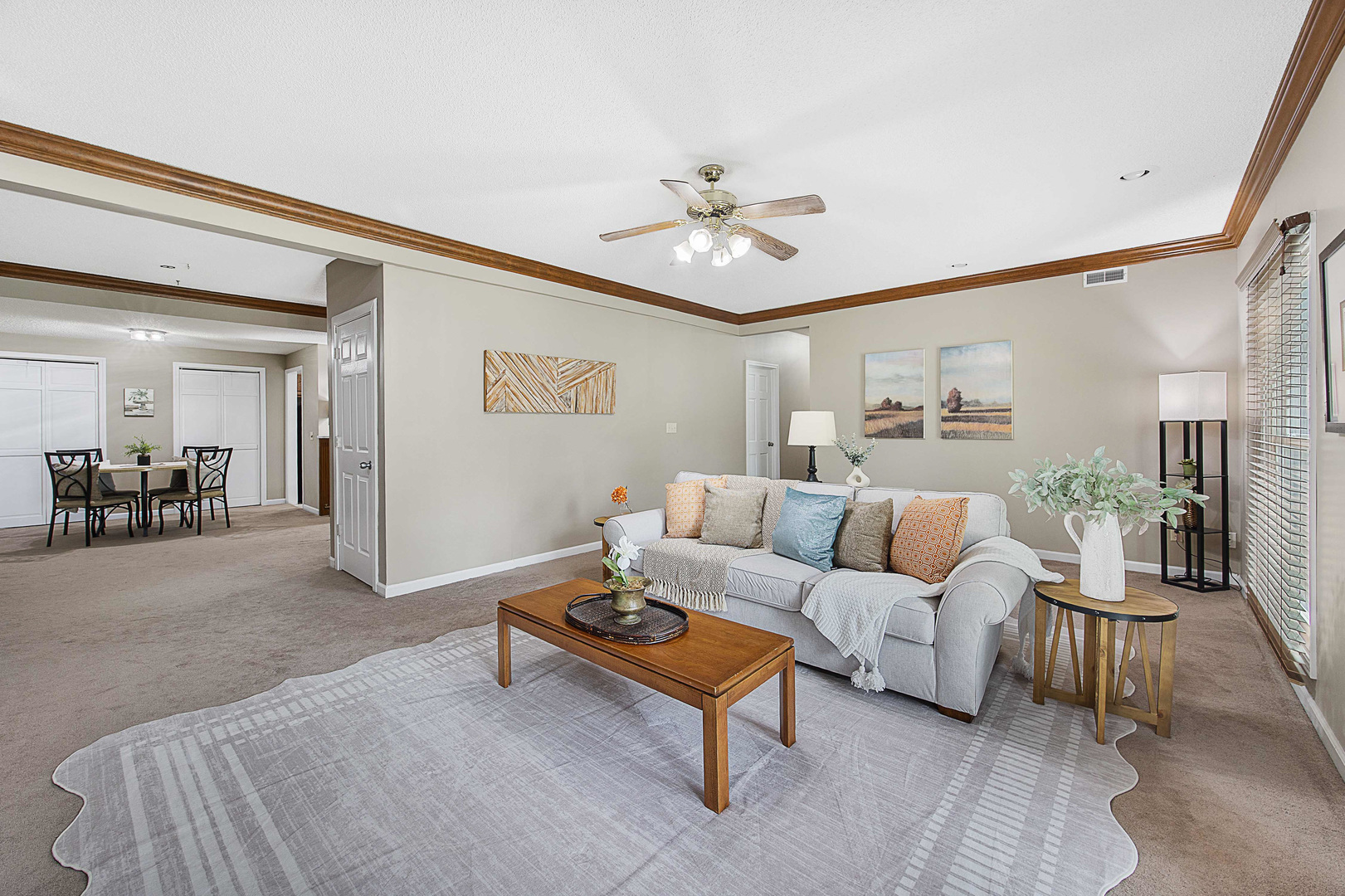 1202 Kenneth Drive, Bloomington, IL 61704
