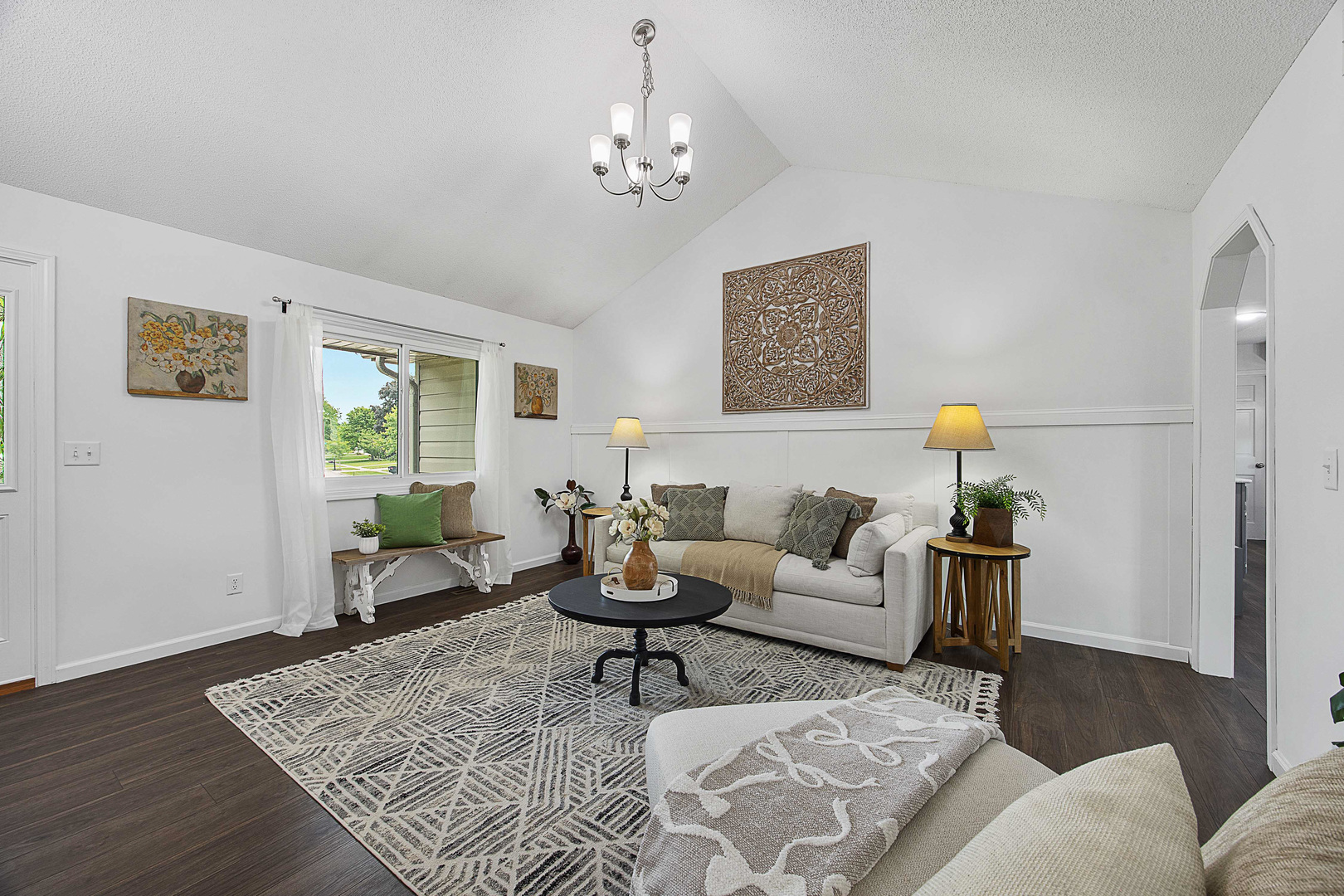 1202 Kenneth Drive, Bloomington, IL 61704