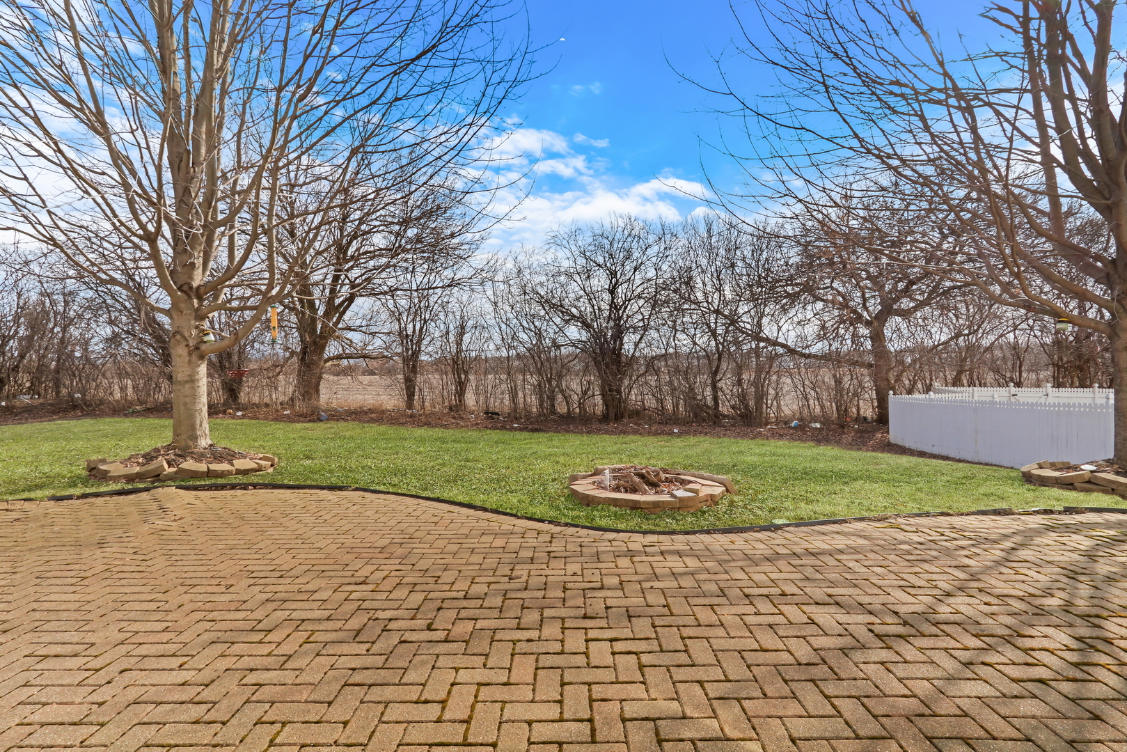 3801 Phillip Drive, Zion, IL 60099