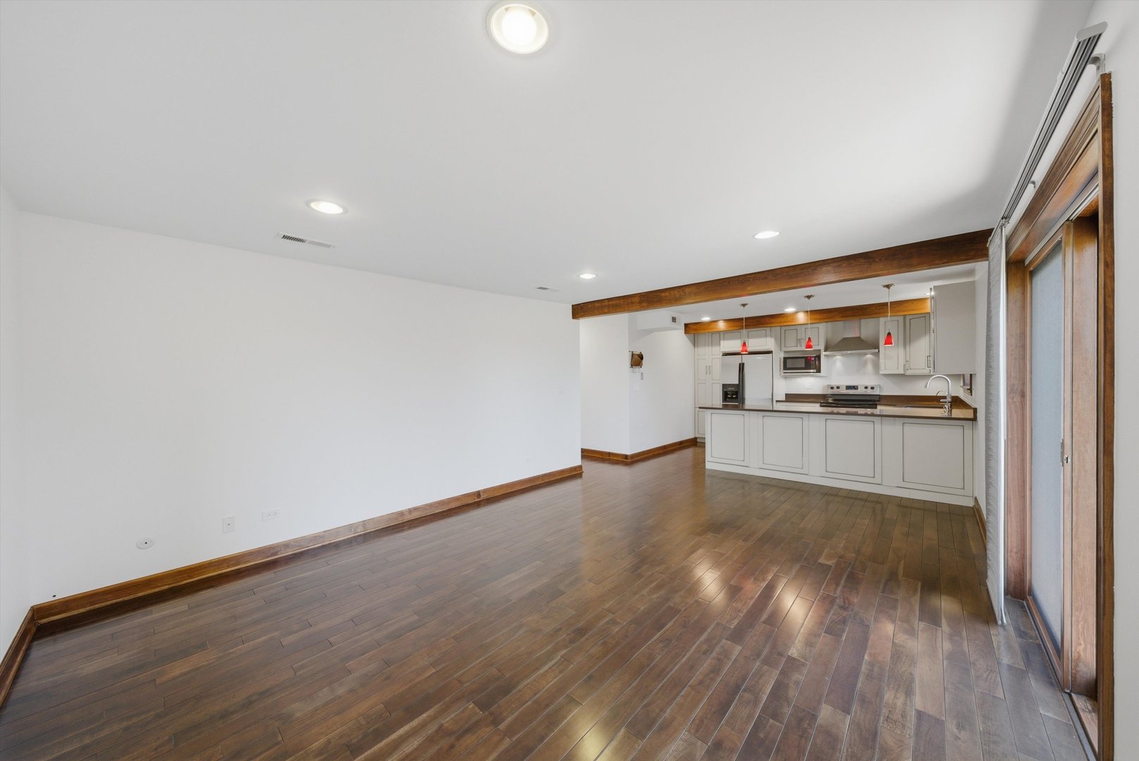 2218 N Newland Avenue #401, Chicago, IL 60707