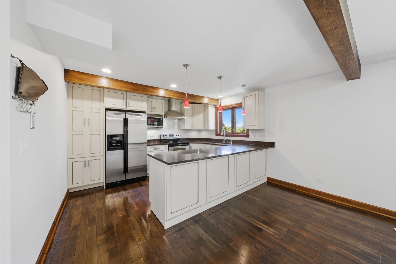 2218 N Newland Avenue #401, Chicago, IL 60707