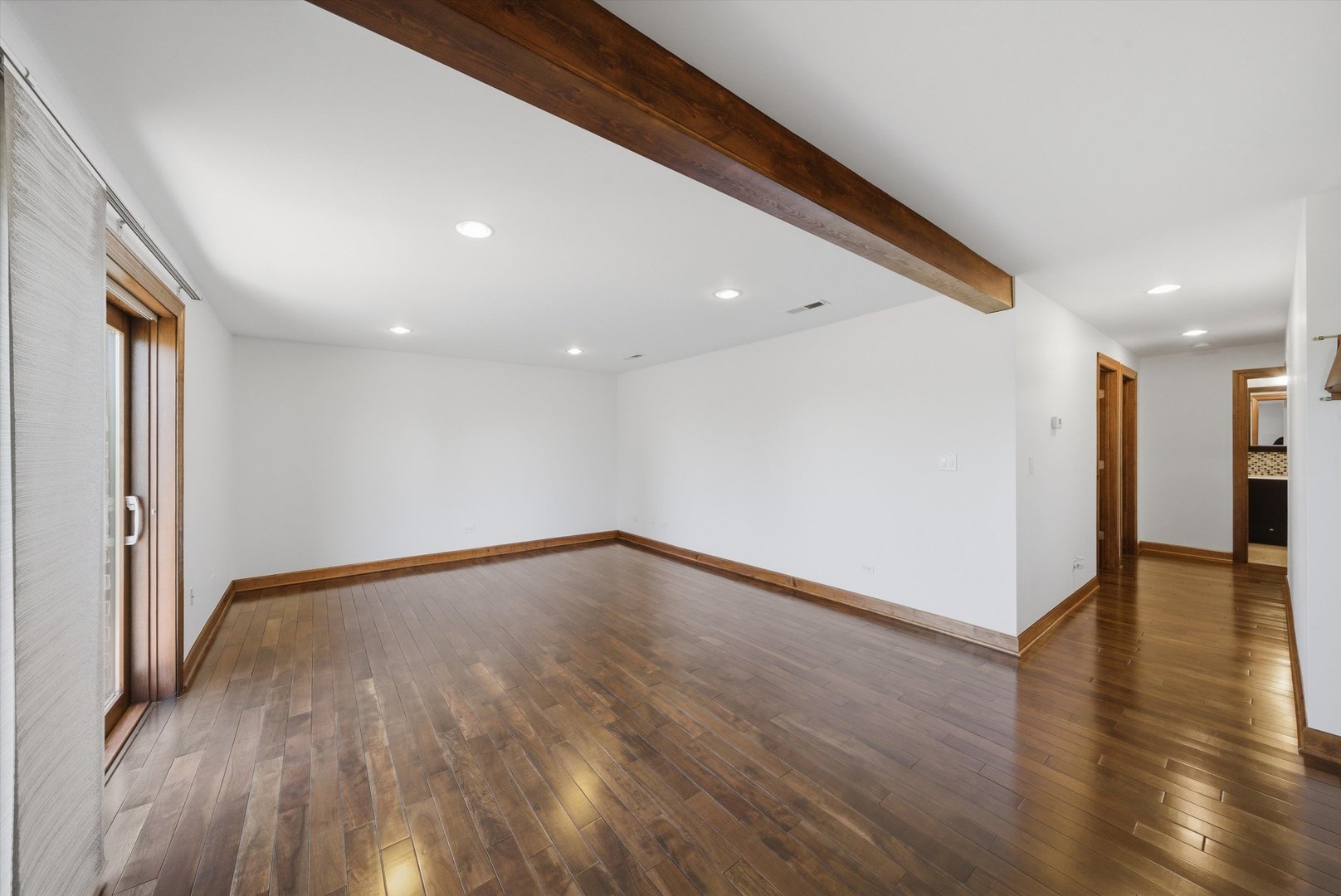 2218 N Newland Avenue #401, Chicago, IL 60707