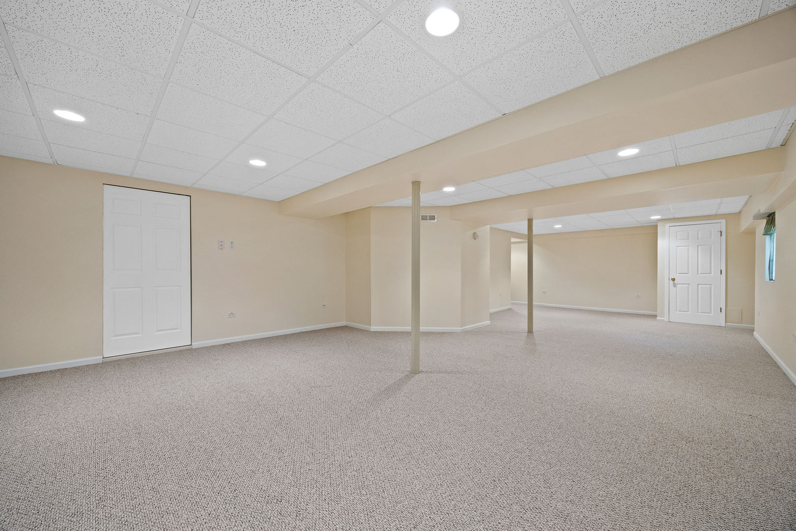 205 Woodlet Lane, Bolingbrook, IL 60490