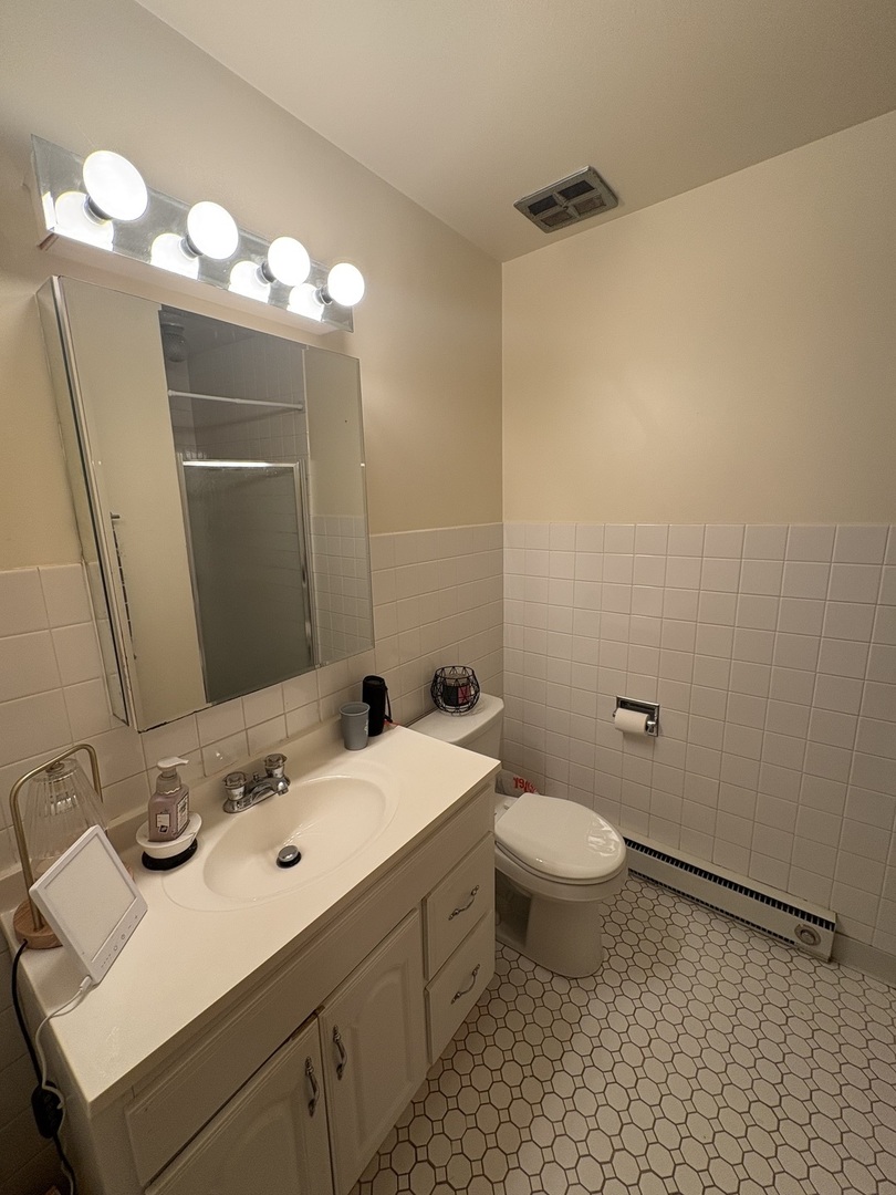 1117 Leavitt Avenue #108, Flossmoor, IL 60422