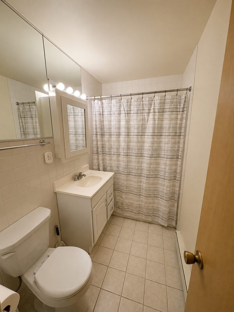1117 Leavitt Avenue #108, Flossmoor, IL 60422