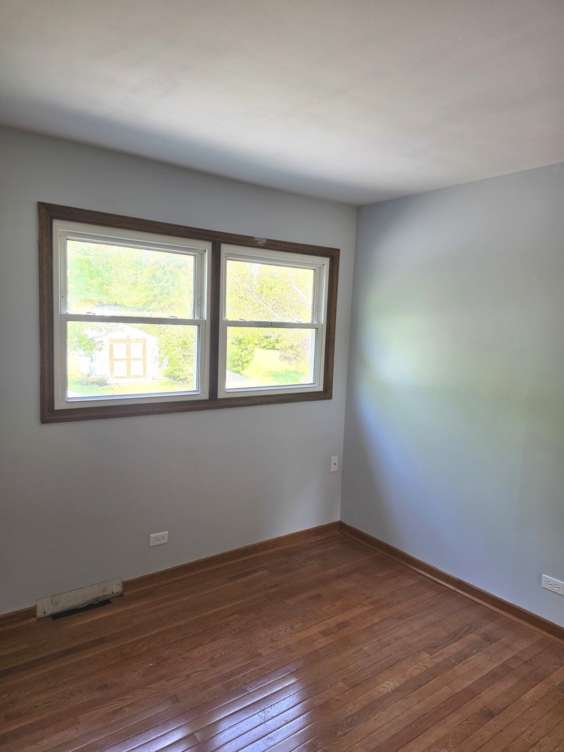 1234 N Lyle Avenue, Elgin, IL 60123