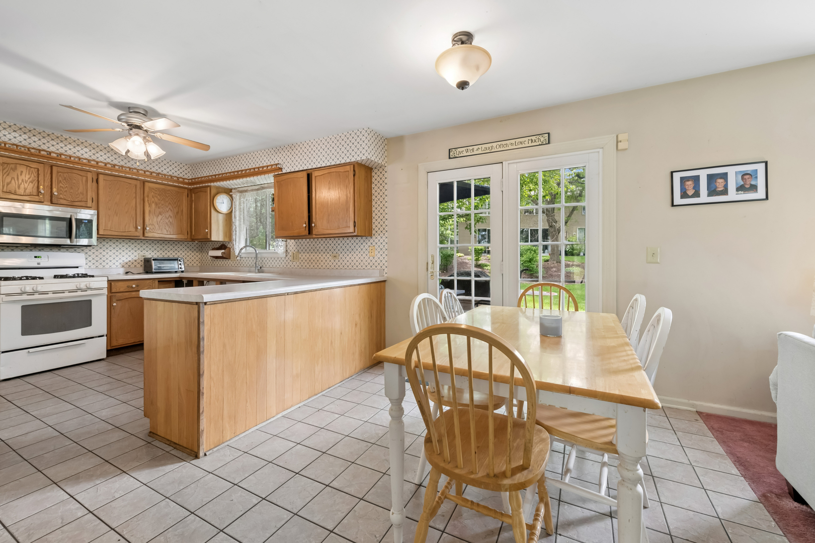 417 Taubert Avenue, Batavia, IL 60510