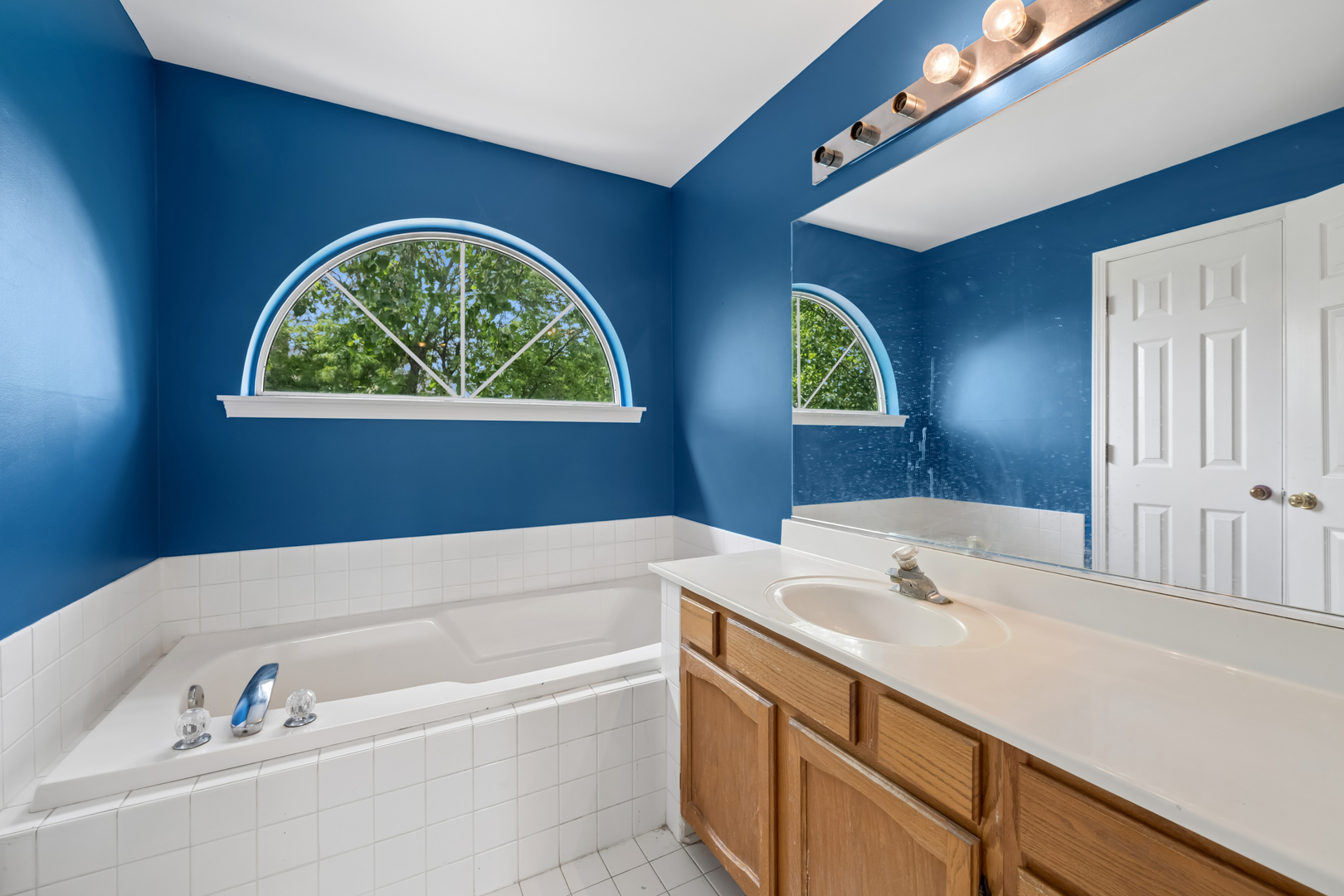 417 Taubert Avenue, Batavia, IL 60510