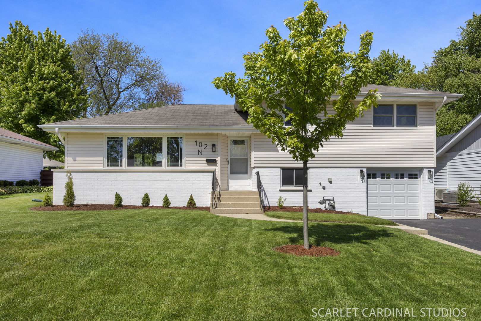 102 N Erie Street, Wheaton, IL 60187