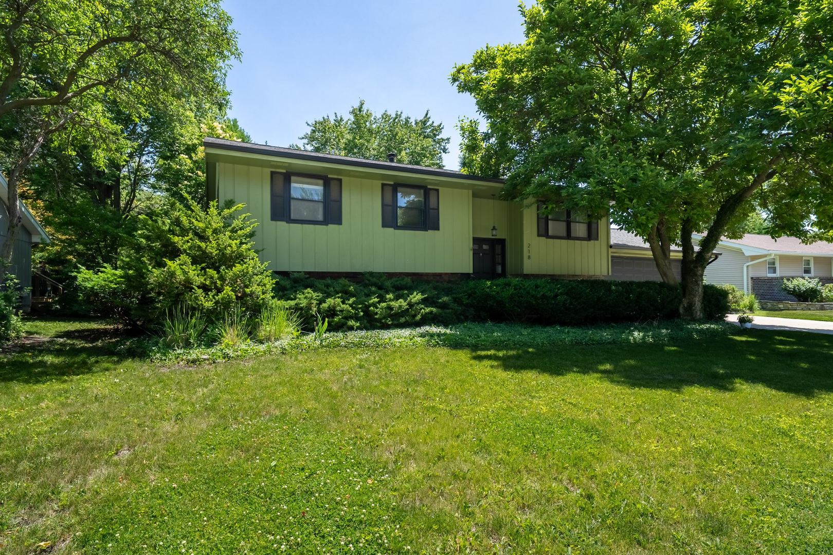 218 Cambridge Drive, Normal, IL 61761
