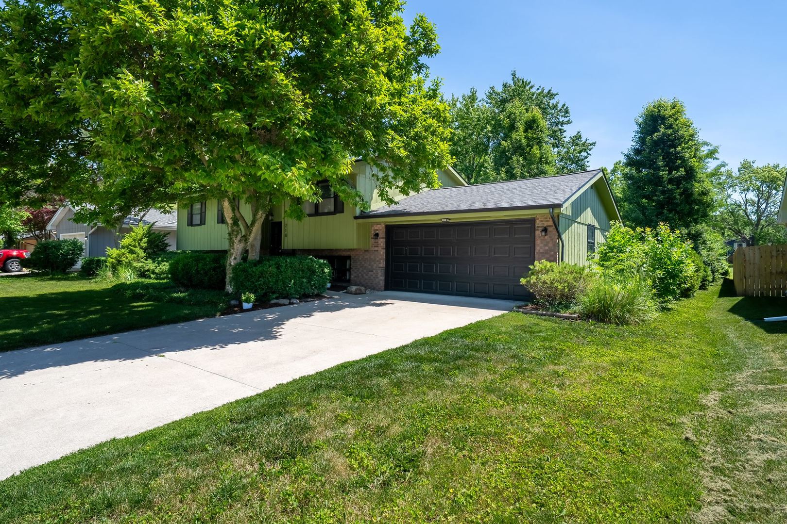 218 Cambridge Drive, Normal, IL 61761