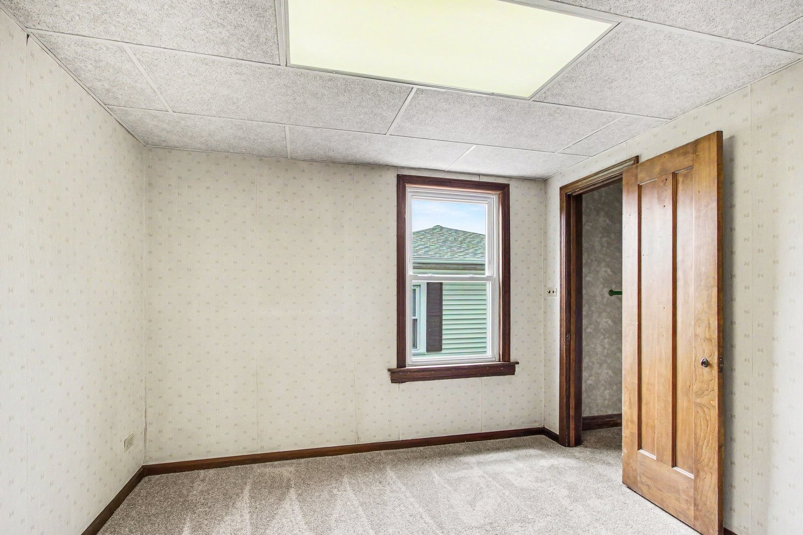 289 S Pick Avenue, Elmhurst, IL 60126