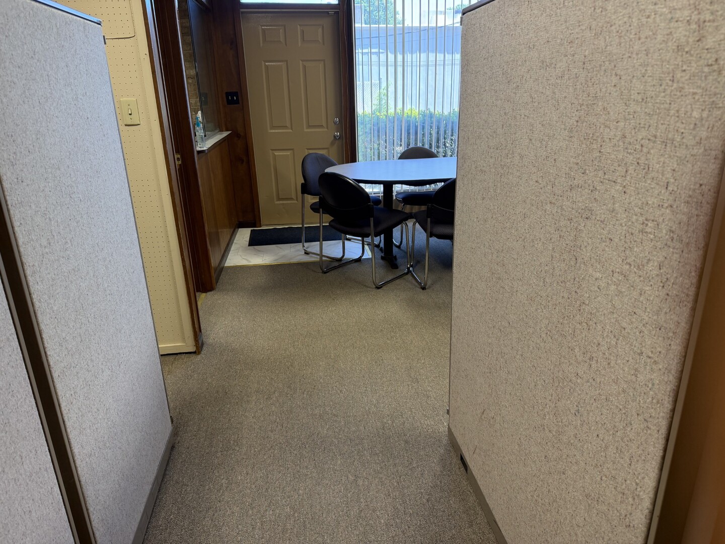 513 E Locust Street, Bloomington, IL 61701