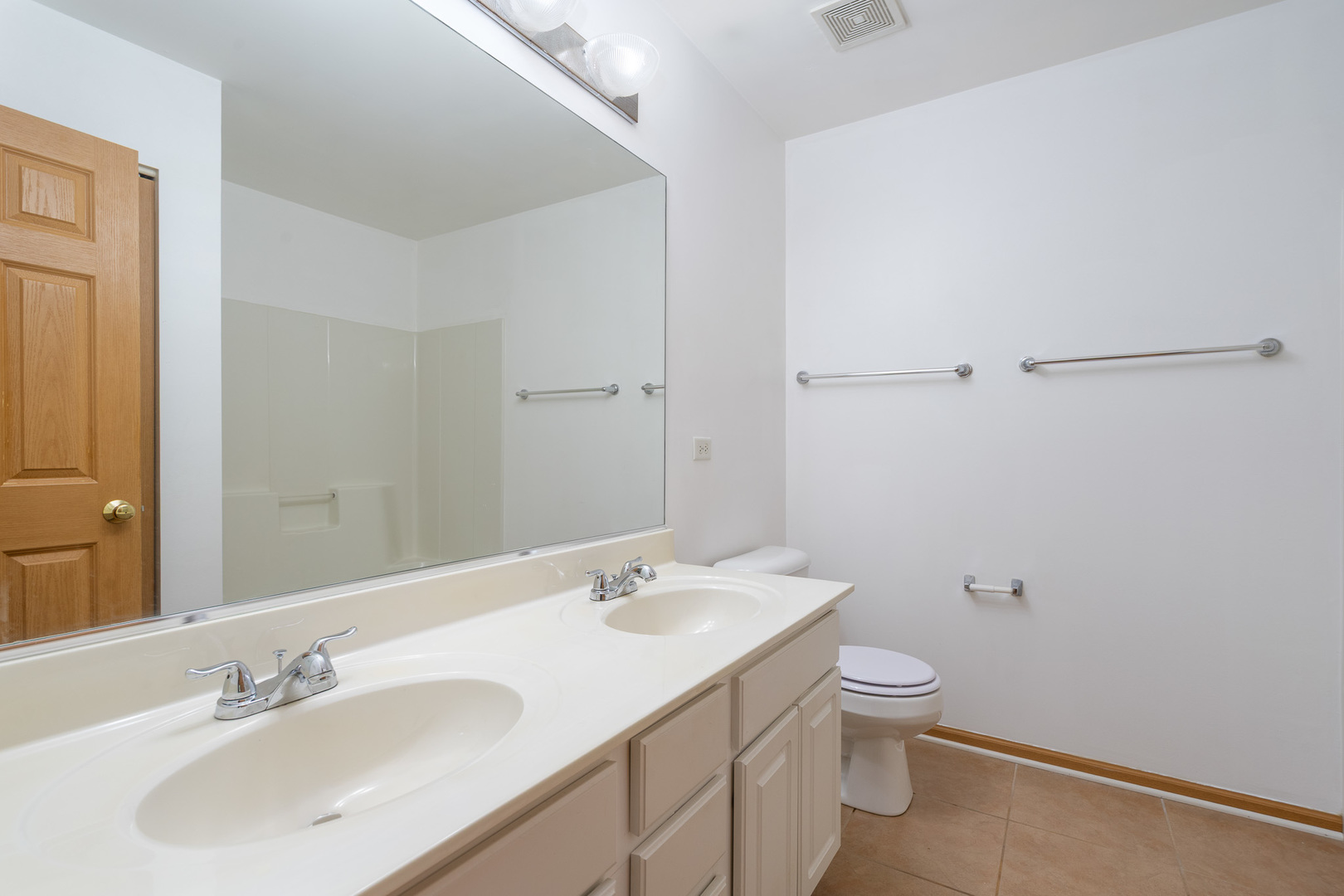 24038 W Walnut Circle #24038, Plainfield, IL 60585