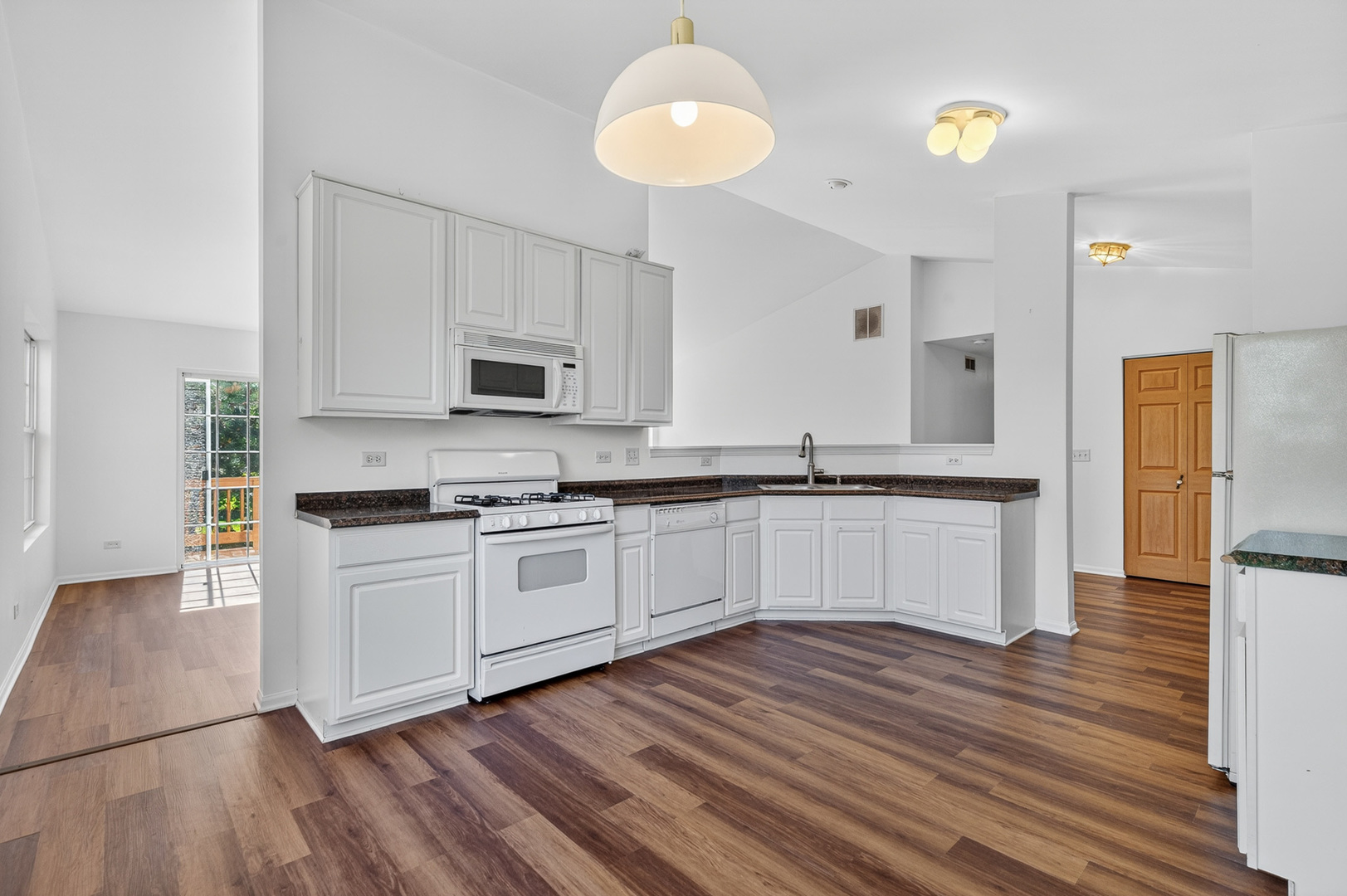 24038 W Walnut Circle #24038, Plainfield, IL 60585