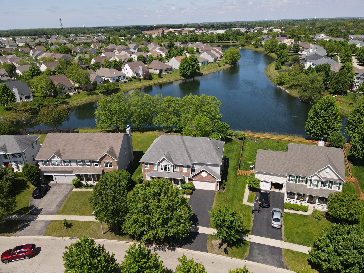815 Preston Lane, Oswego, IL 60543