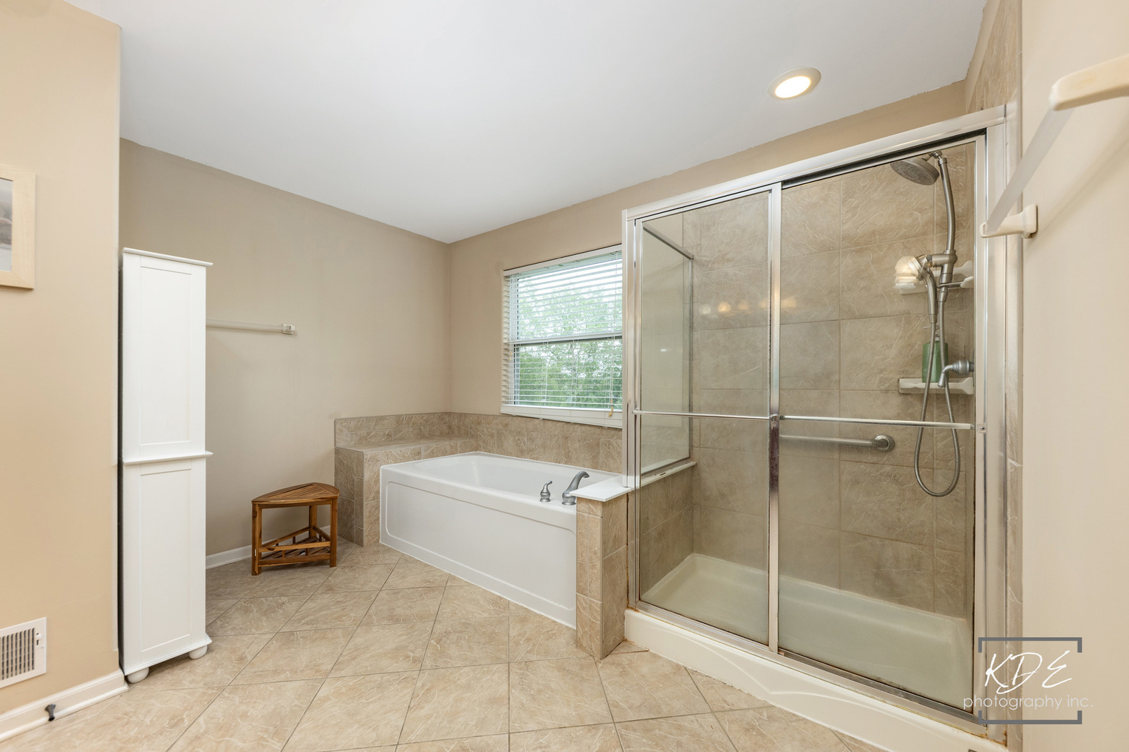 815 Preston Lane, Oswego, IL 60543
