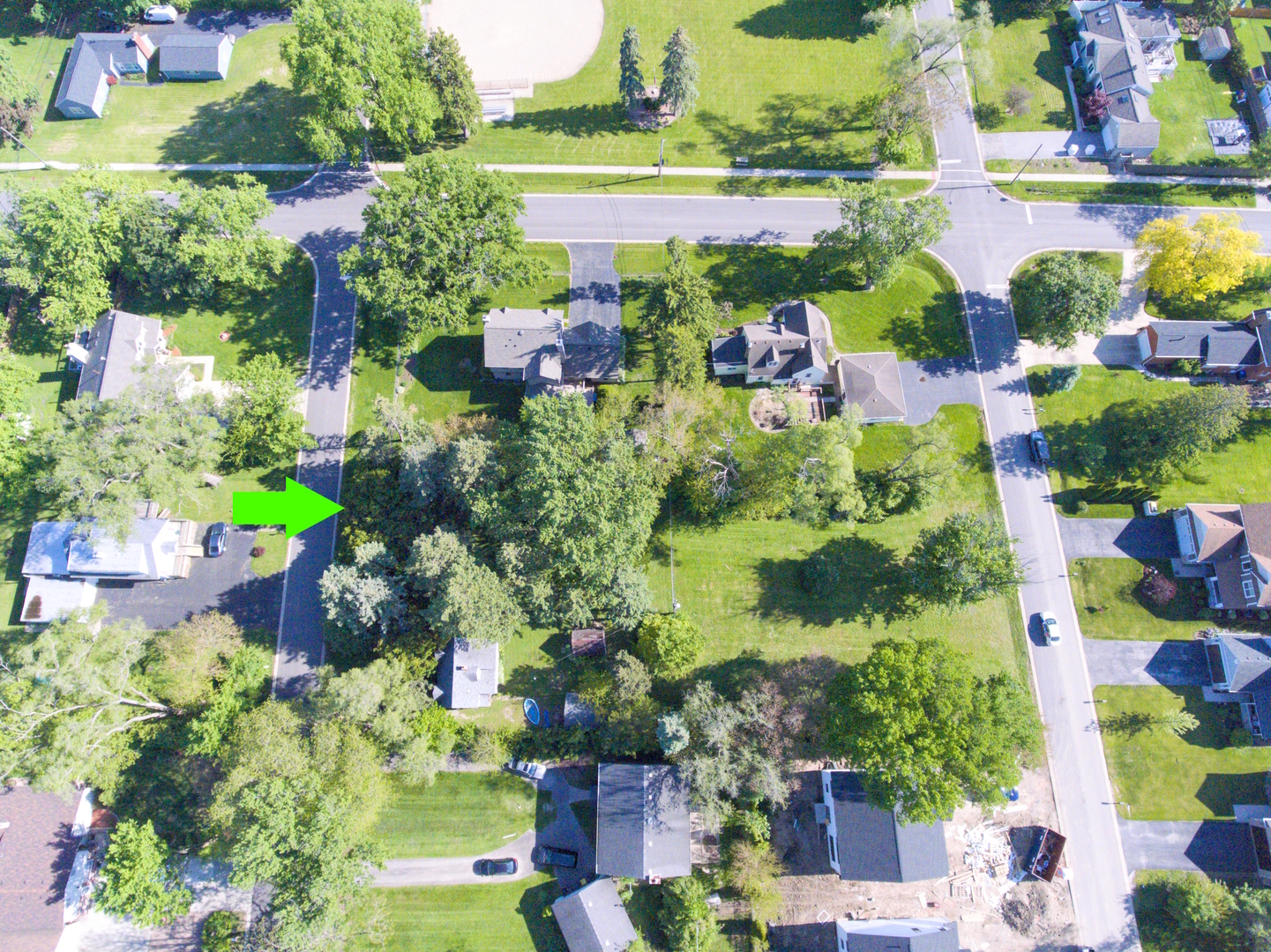 1S156 3rd Street, Lombard, IL 60148