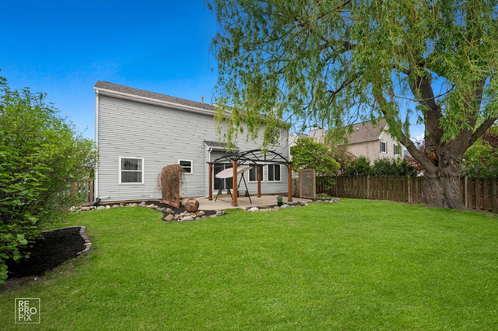 5010 Thistle Lane, Lake In The Hills, IL 60156
